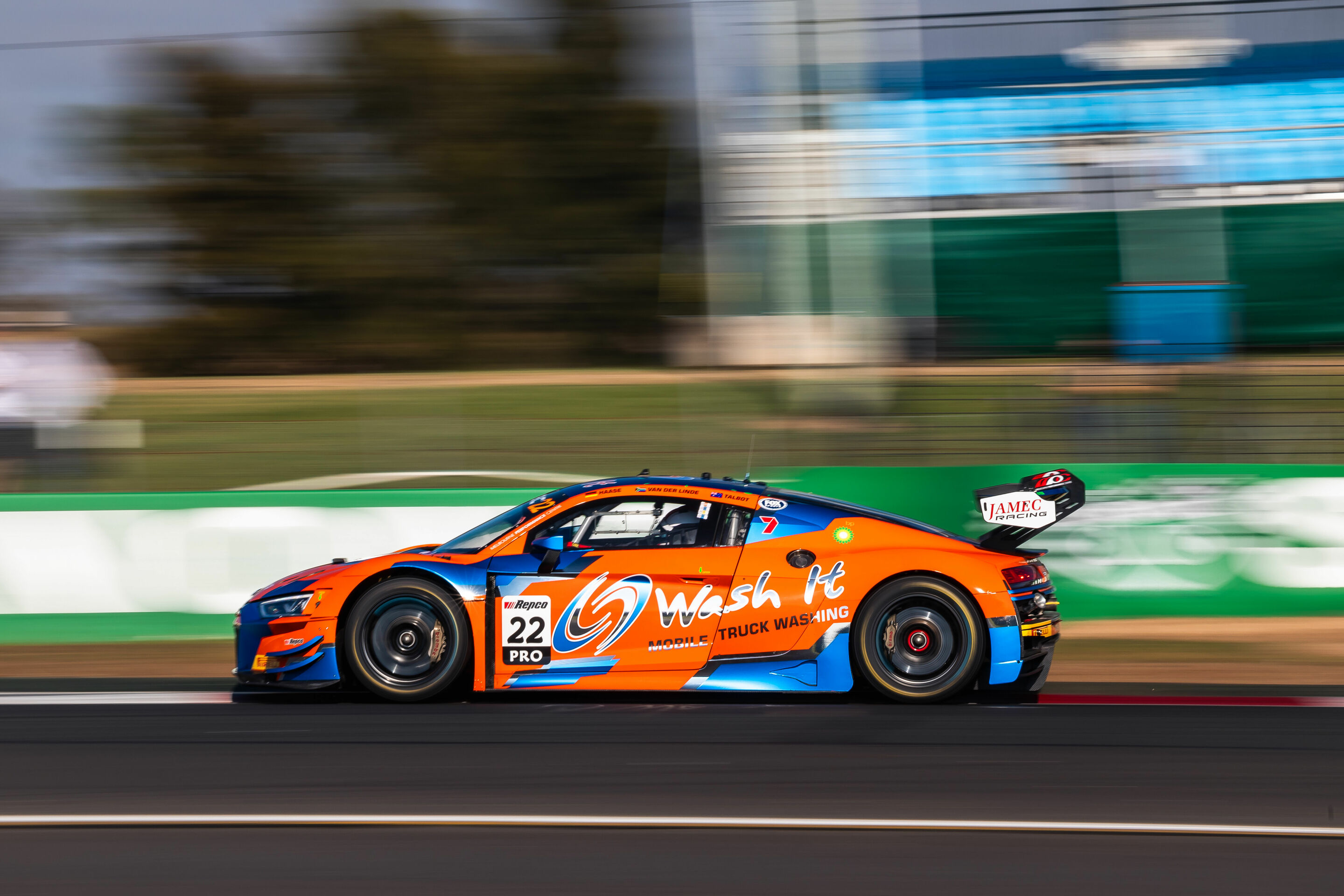 12h Bathurst 2024 - Audi R8 LMS #22 (Wash It Team MPC), Christopher Haase/Kelvin van der Linde/Liam Talbot