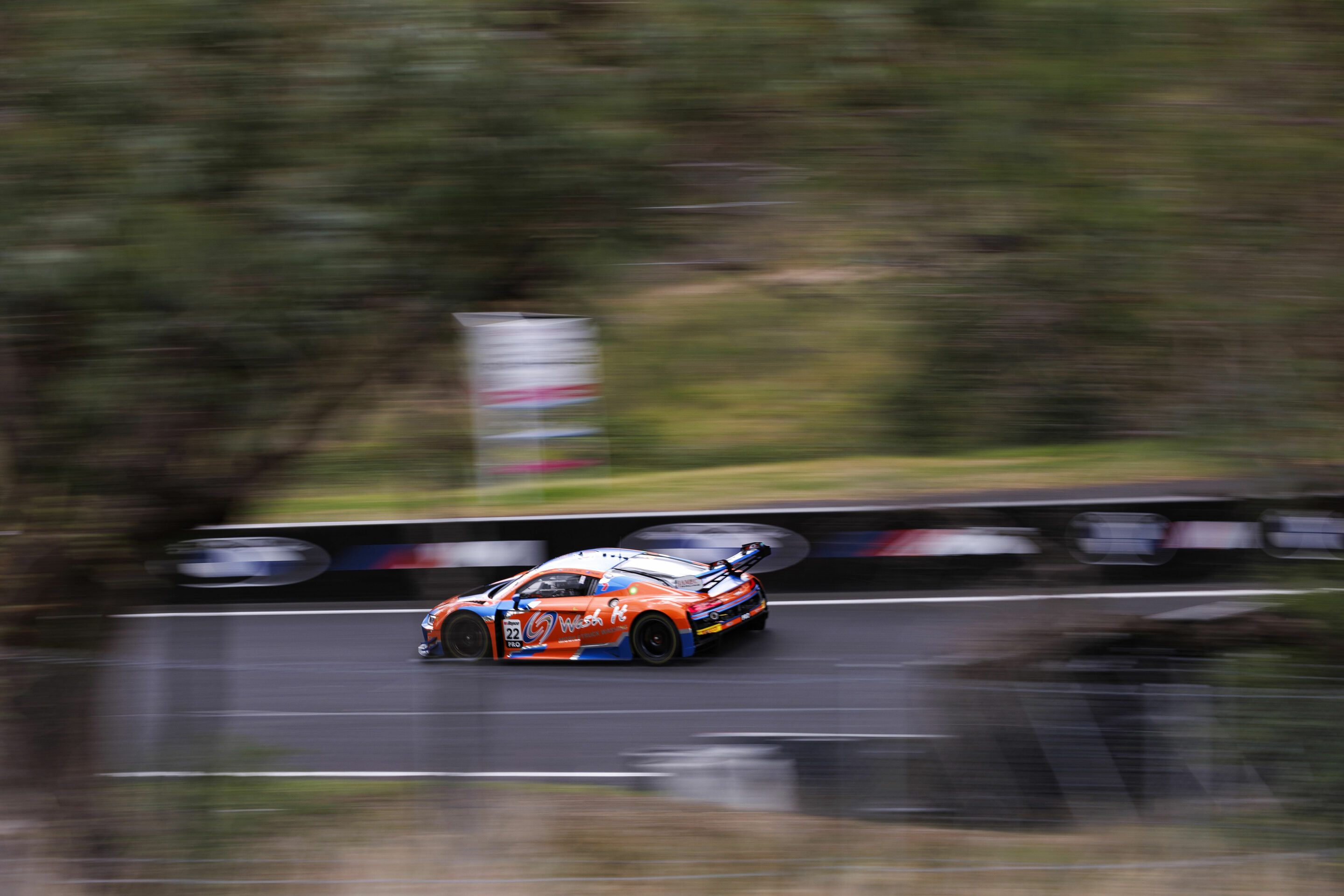 12h Bathurst 2024 - Audi R8 LMS #22 (Wash It Team MPC), Christopher Haase/Kelvin van der Linde/Liam Talbot