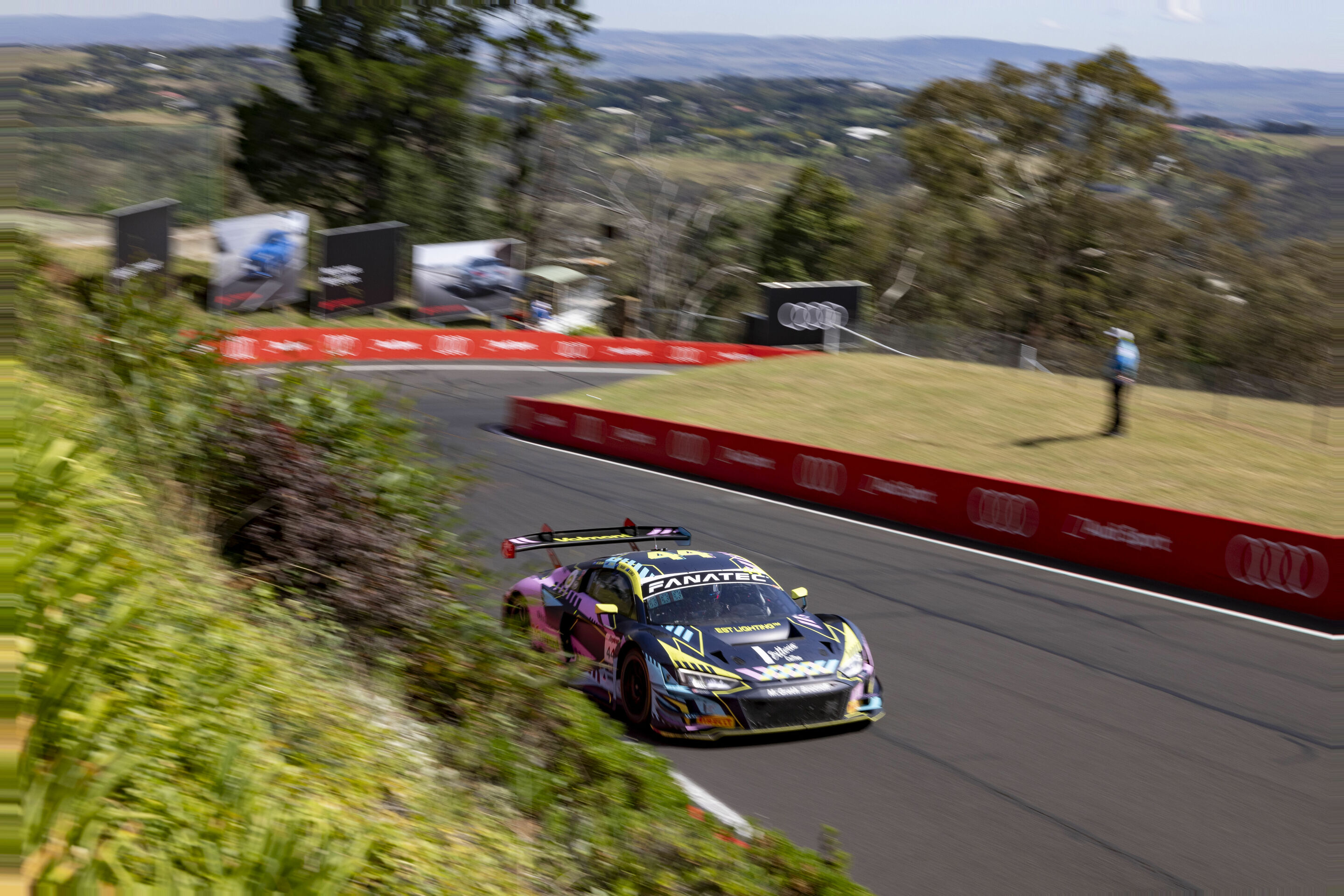 12h Bathurst 2024 - Audi R8 LMS #44 (Valmont Racing), Sergio Pires/Bradley Shiels/Luke Youlden/Marcel Zalloua