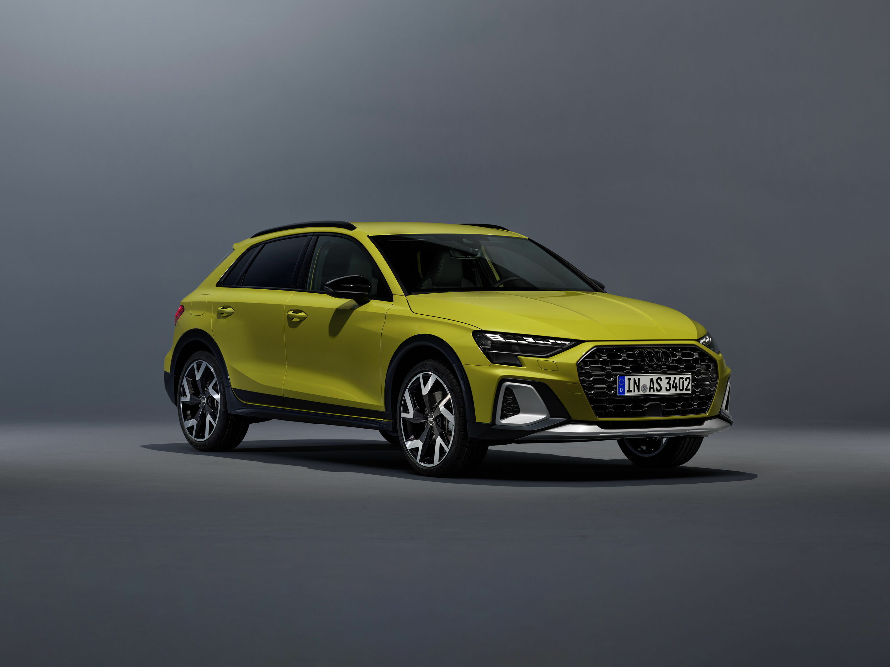 Audi A3 allstreet - Static photo,
Colour: Python yellow