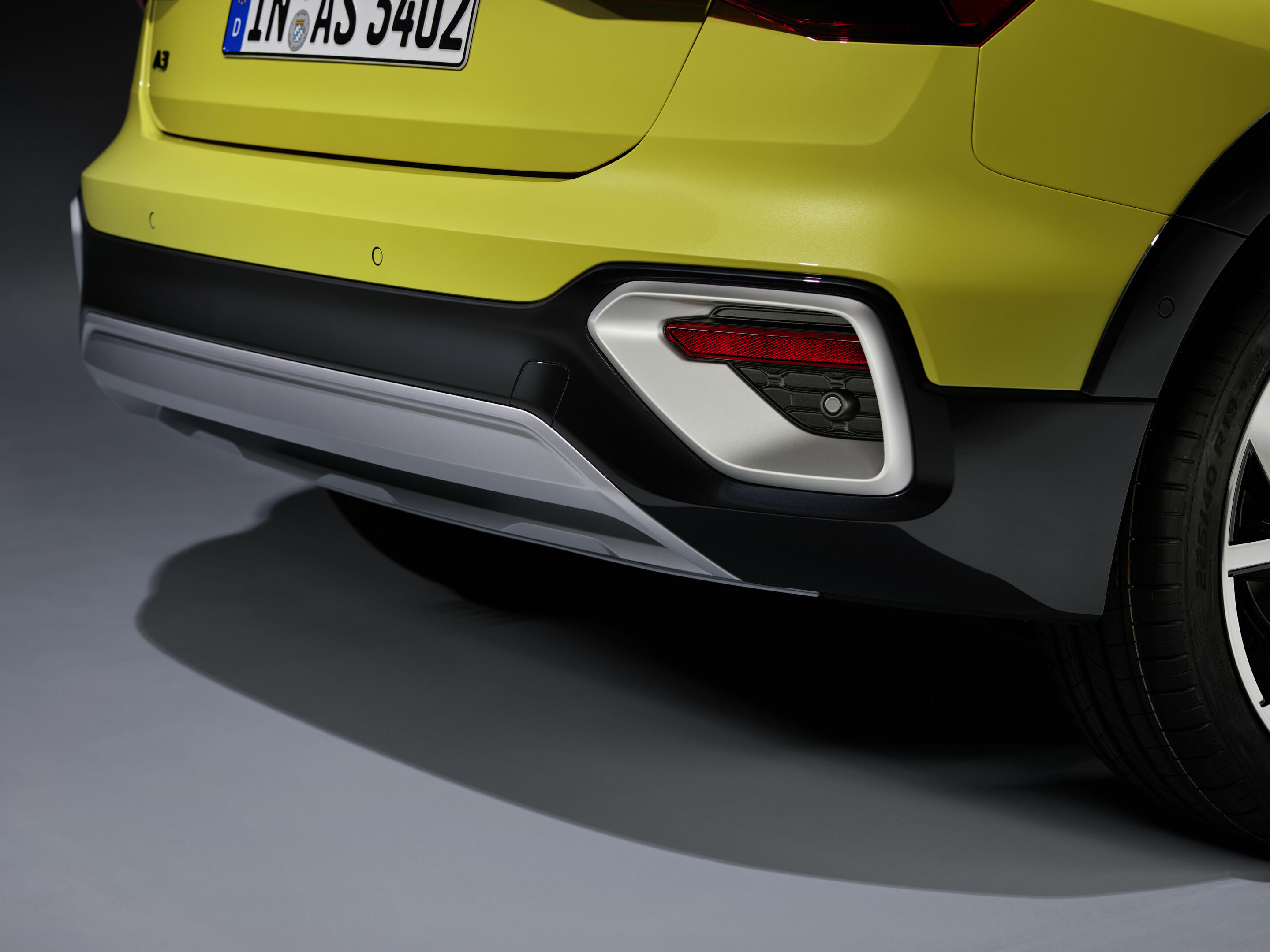 Audi A3 allstreet - Detail, 
Farbe: Pythongelb