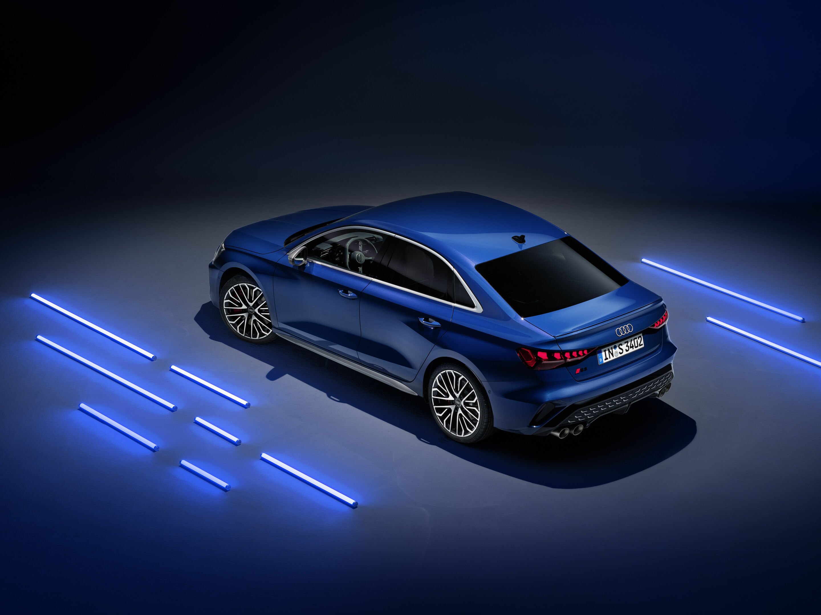 Audi S3 Limousine - Standaufnahme,
Farbe: Ascariblau Metallic