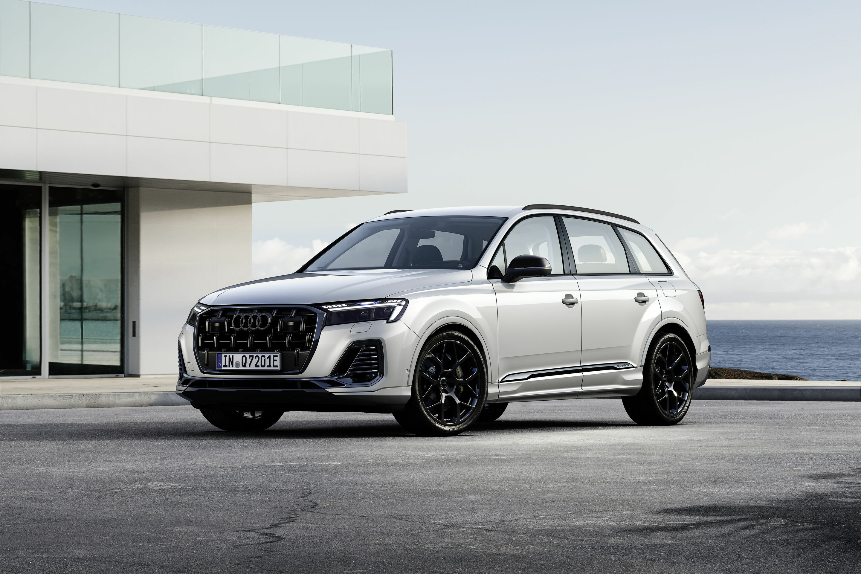 Audi Q7 SUV TFSI E Quattro Audi MediaCenter Audi Q7 SUV TFSI E Quattro Audi MediaCenter