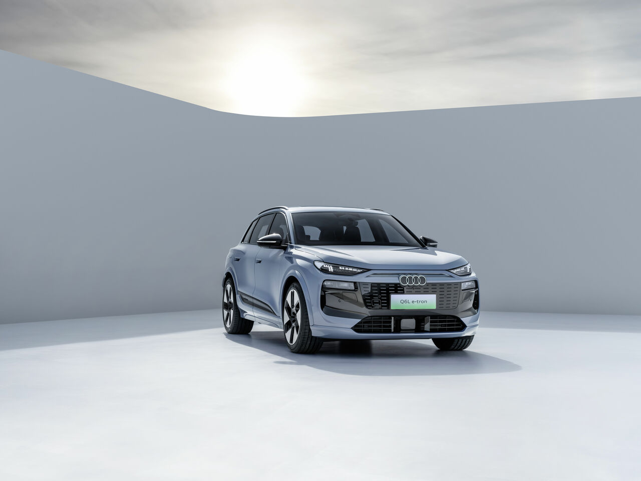L is for long-distance – Audi Q6L e tron