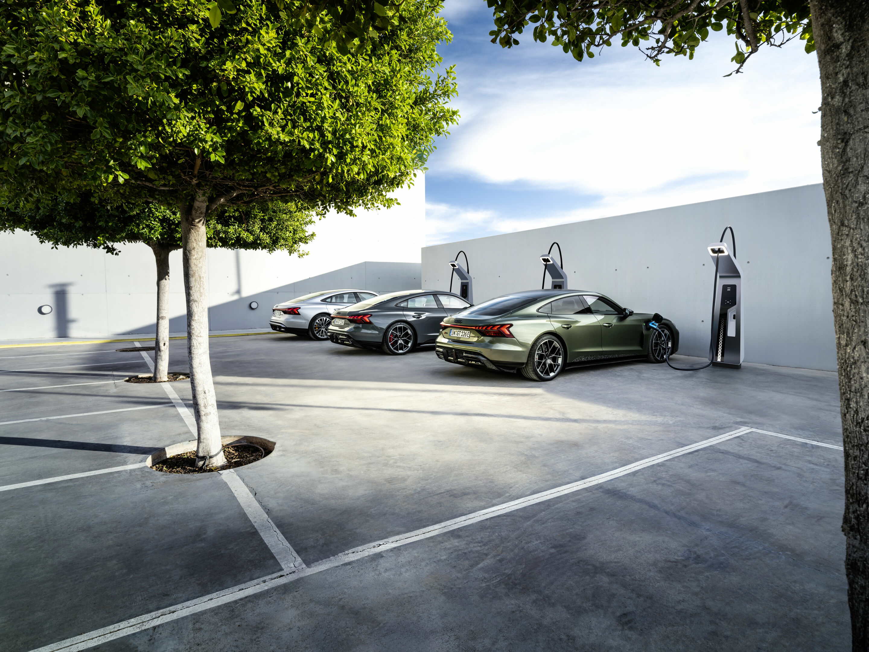 The new Audi e-tron GT model family