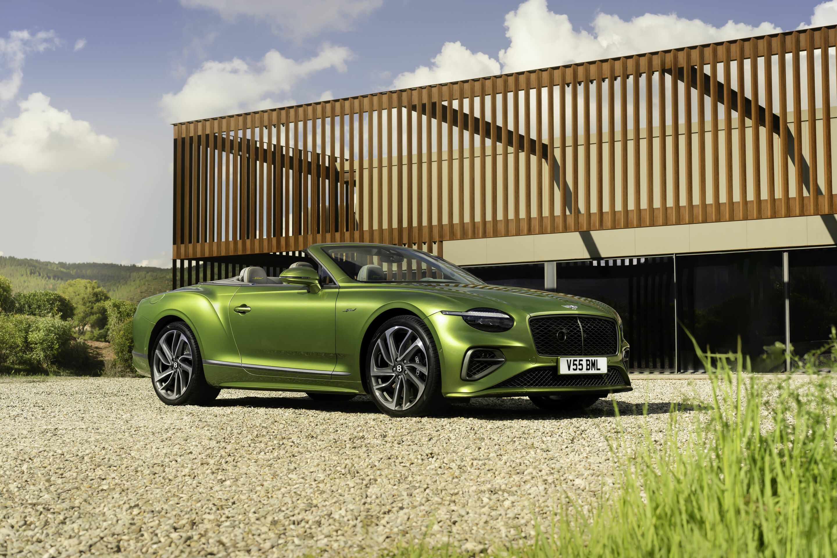The new Continental GT Speed: Redefining the definitive grand tourer