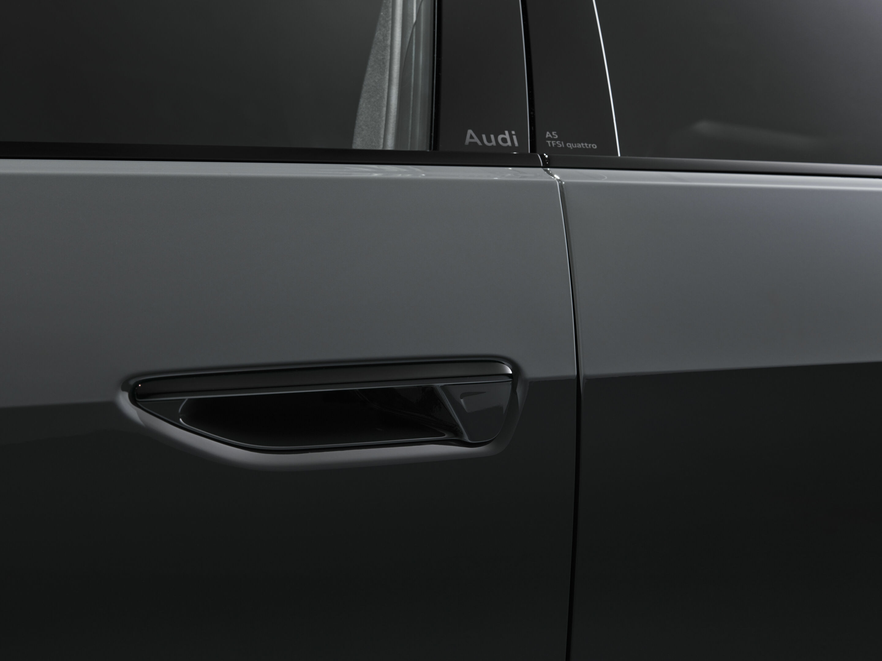 Audi A5 Limousine - Detail,
Farbe: Magnetgrau