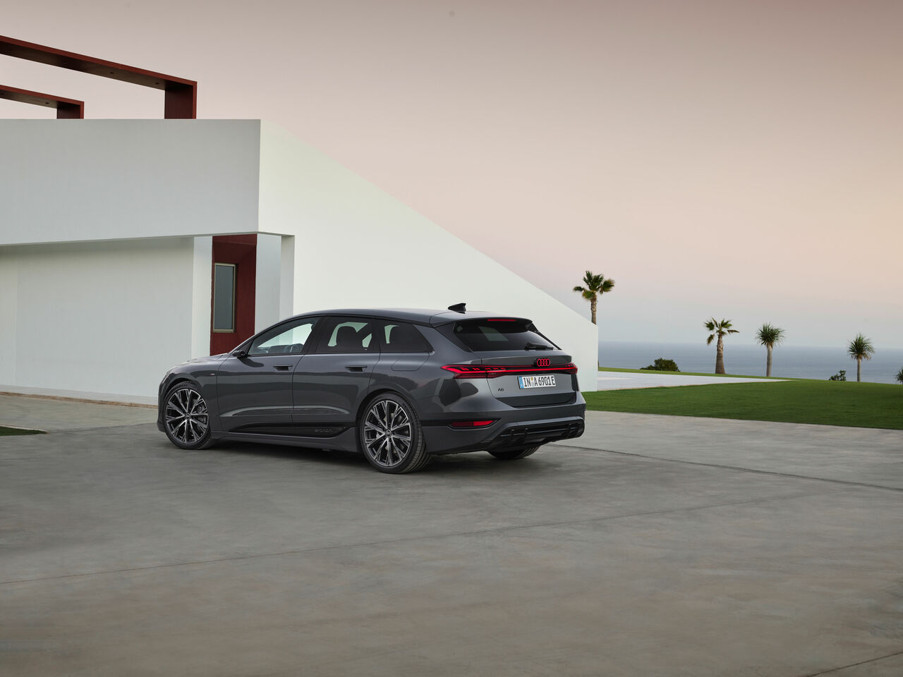 Roof & A-Pillar Kit | AUDI A4 2020 Roof & A-Pillar Kit | AUDI A4 2020