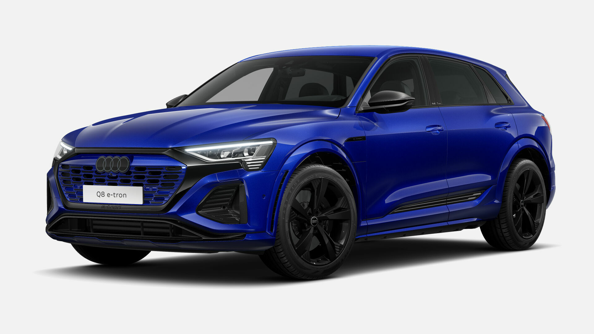 The Audi Q8 e-tron model series now has an even sportier appearance (until 2025)