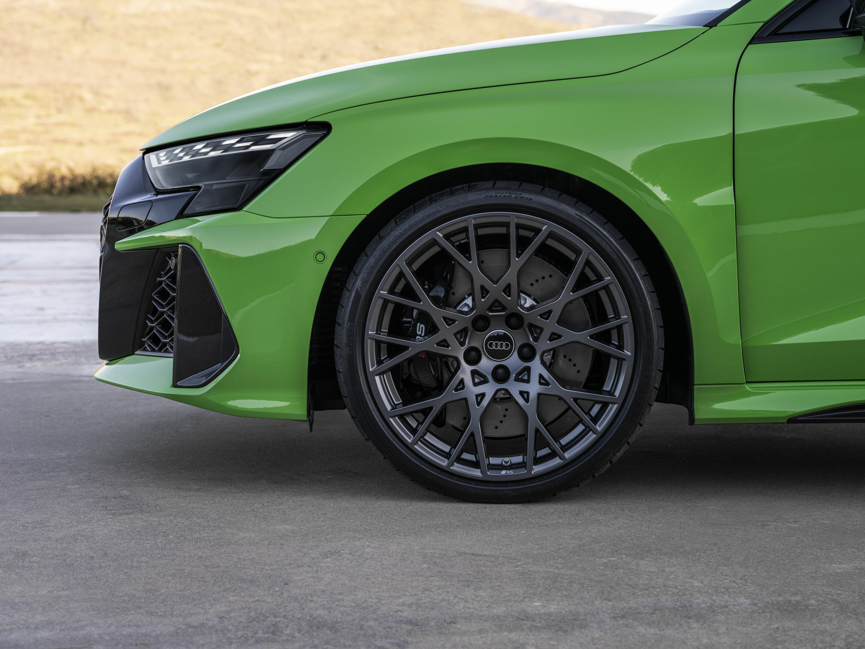 Audi RS 3 Sportback - Detail,
Colour: Kyalami green