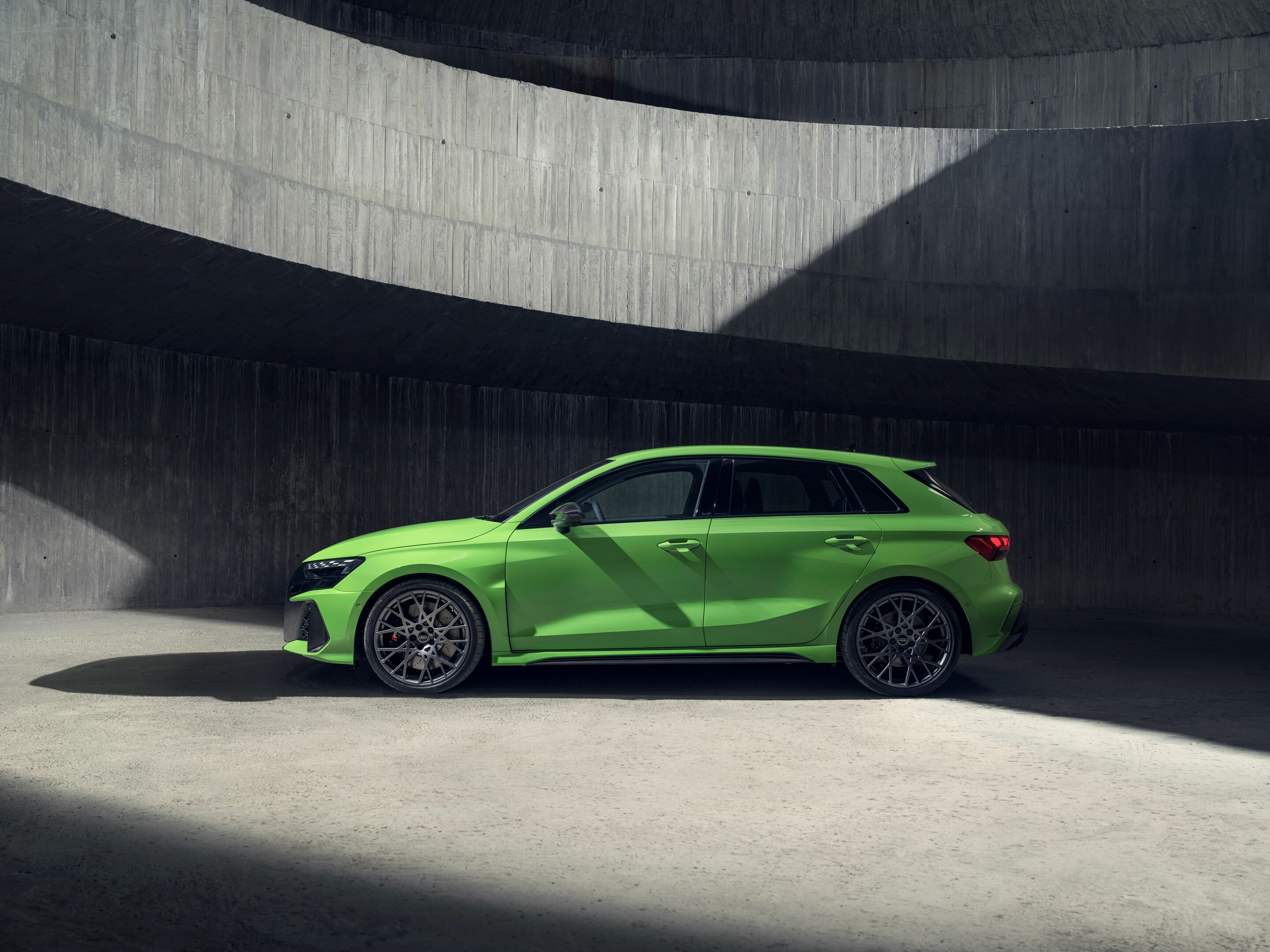 Audi RS 3 Sportback - Static photo,
Colour: Kyalami green