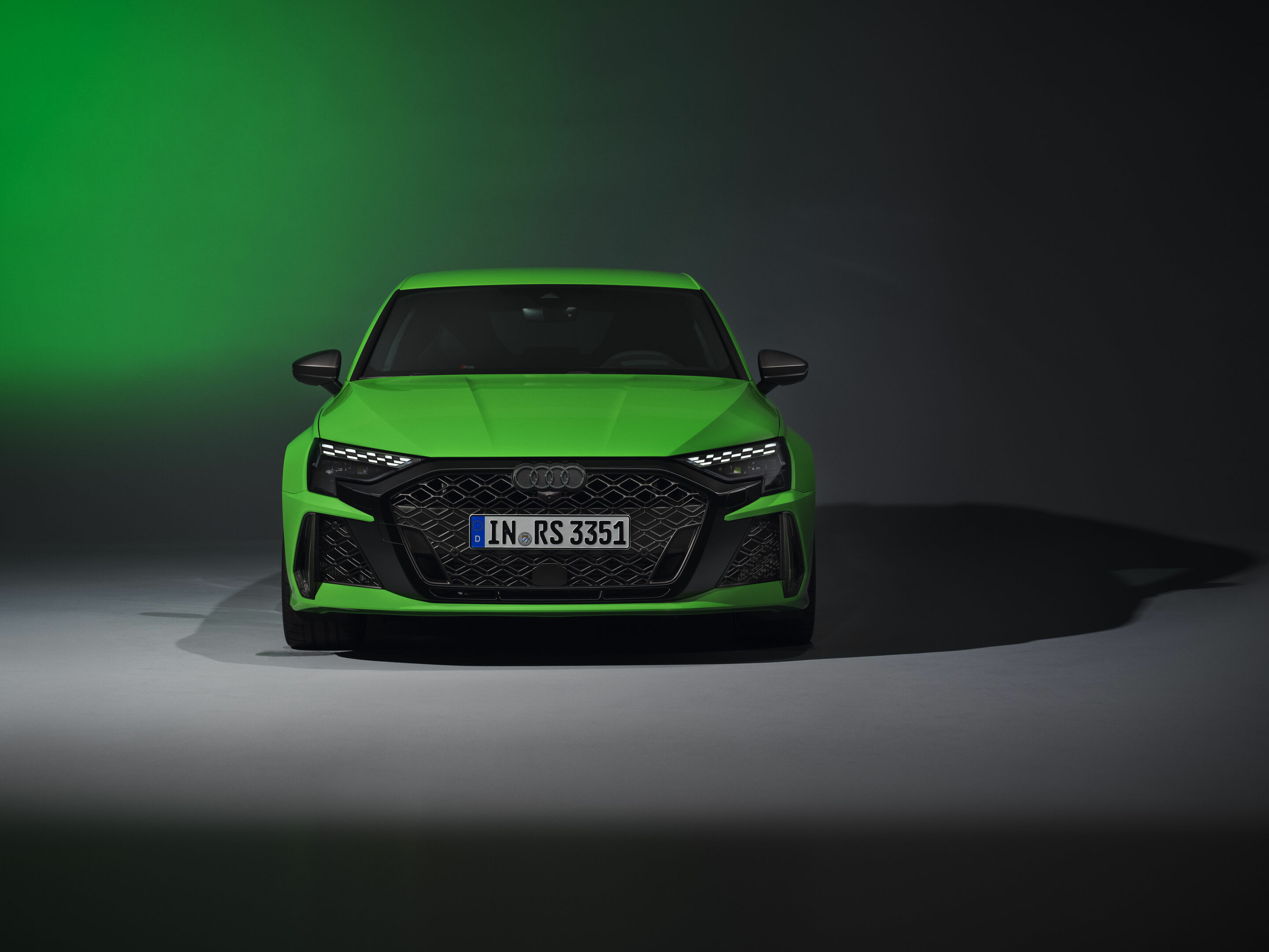 Audi RS 3 Sportback - Standaufnahme,
Farbe: Kyalamigrün