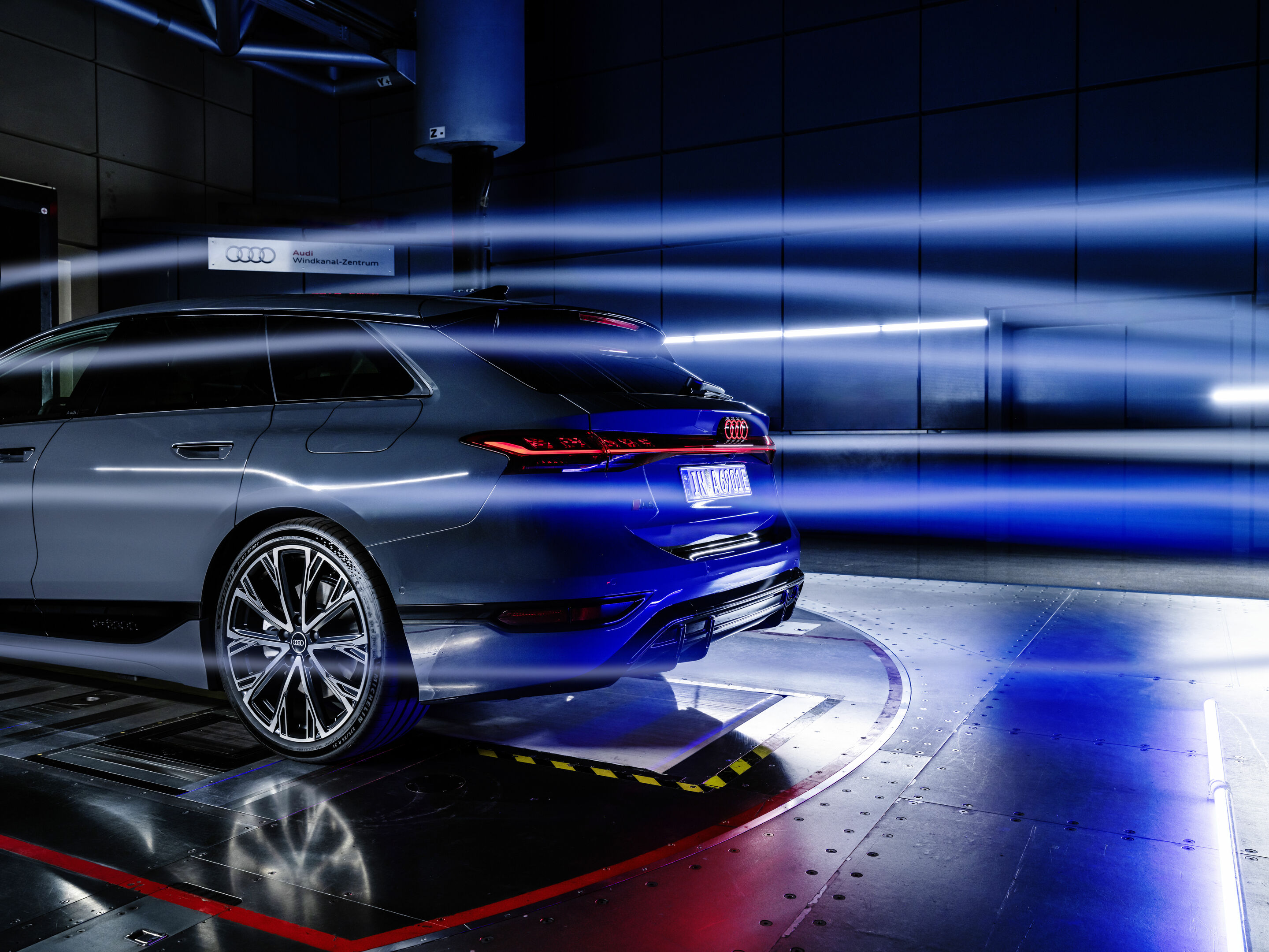 With a Cd value of 0.24, the A6 Avant e-tron starts a new chapter in Audi's history