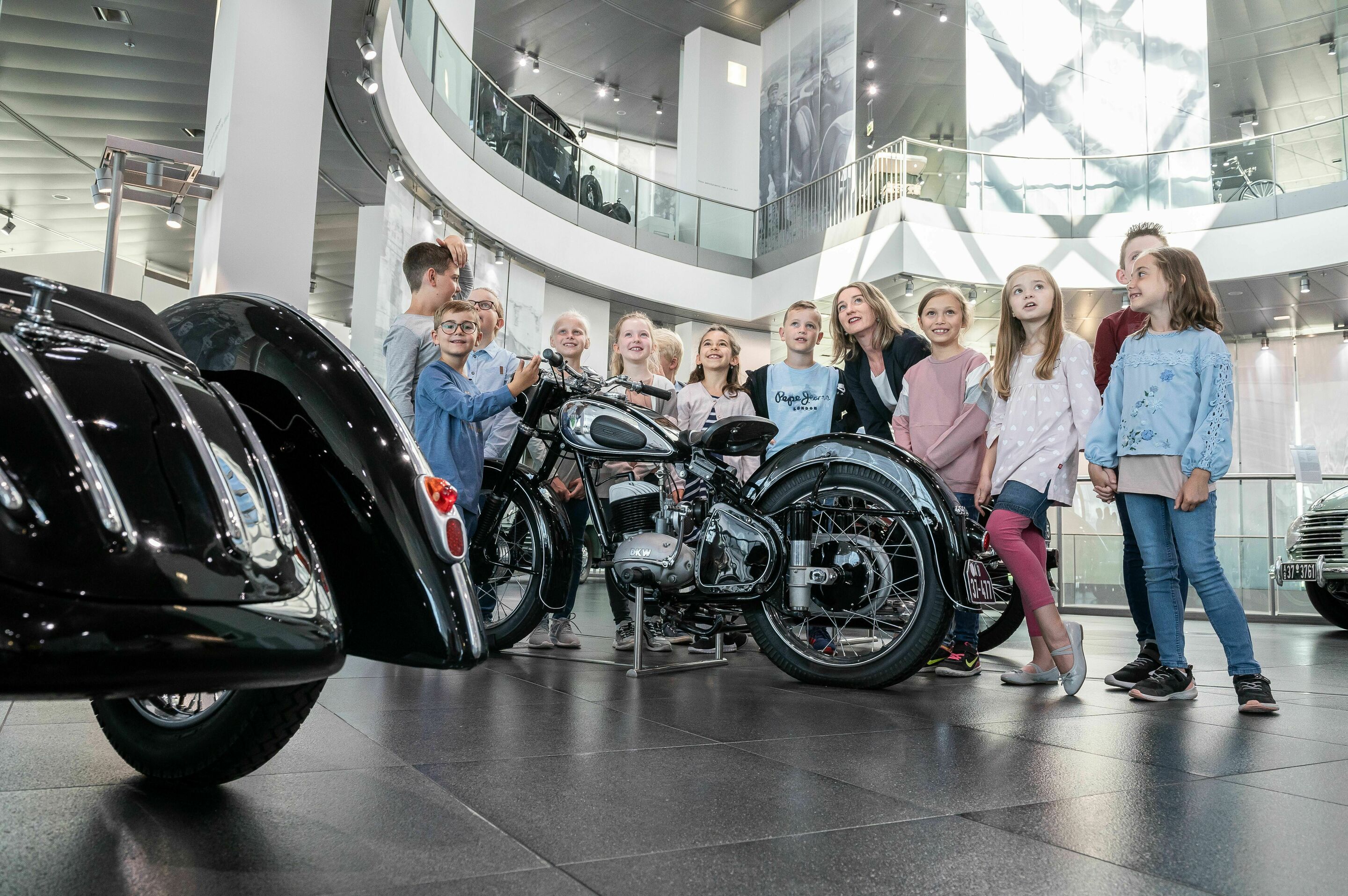 Kinder-Rallye durch die Geschichte von Audi