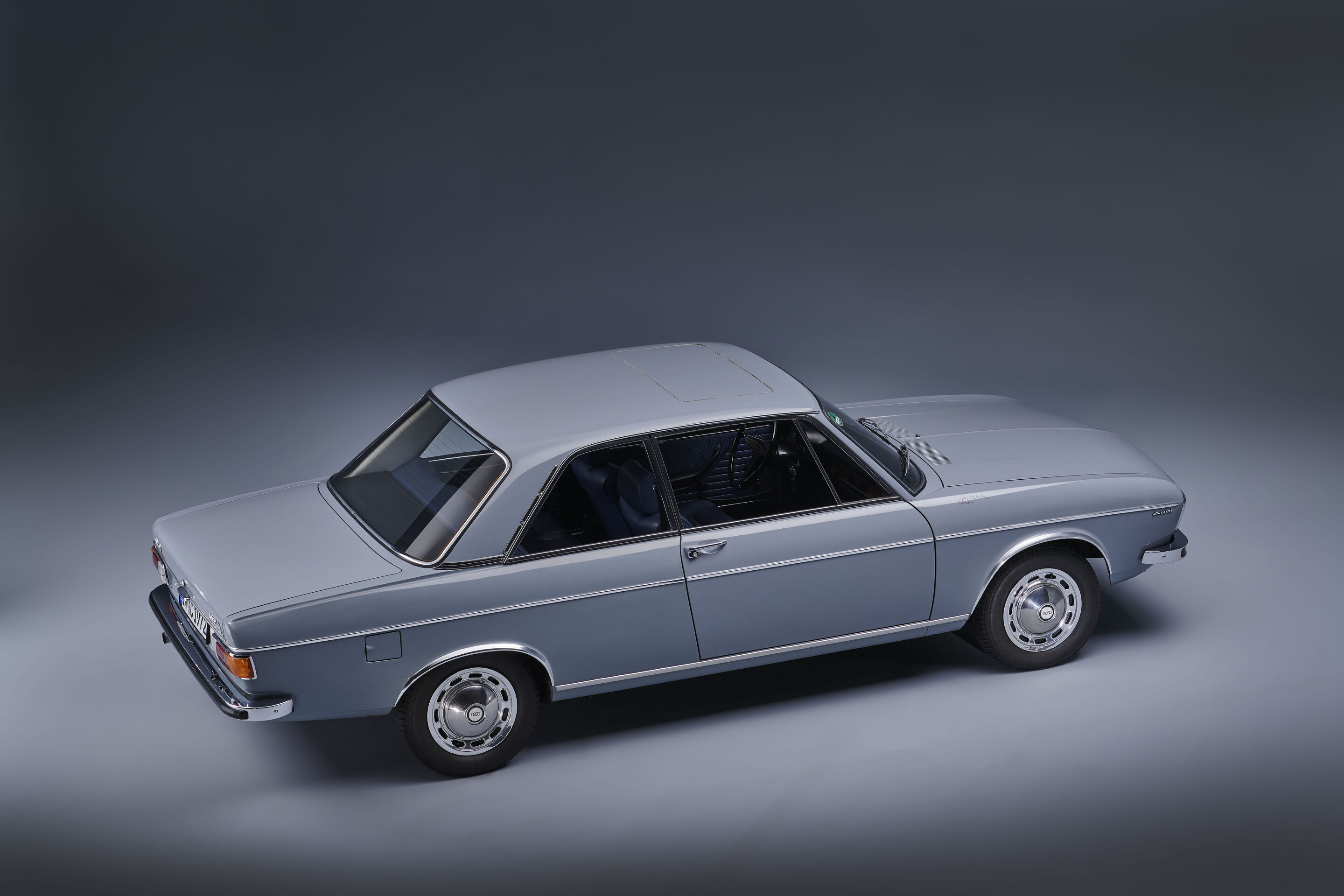 Audi Tradition showcases Audi 100 and A6 history