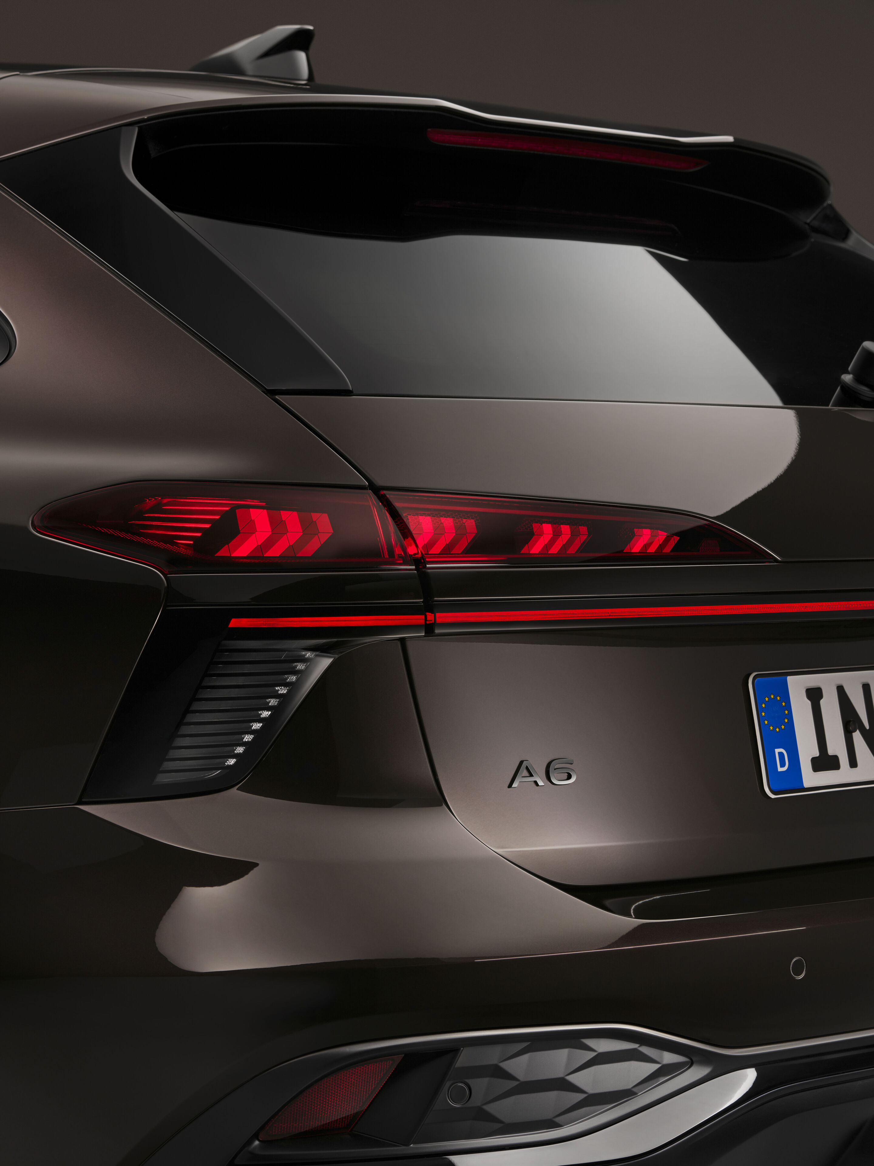 Audi A6 Avant - Detail, 
Colour: Madeira Brown metallic