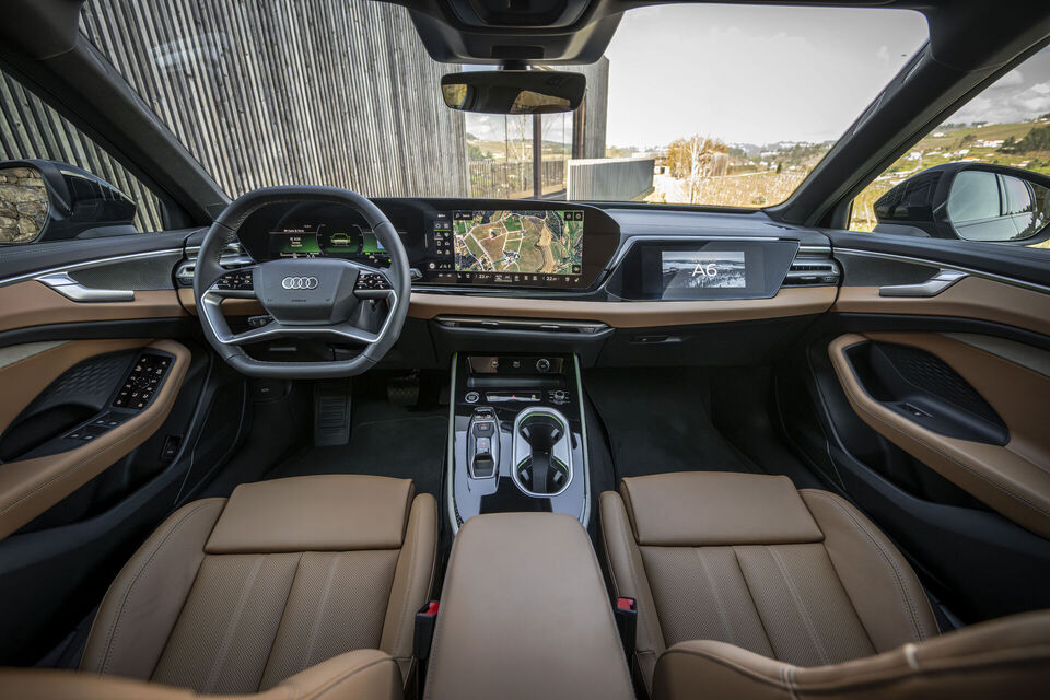 https://uploads.audi-mediacenter.com/system/production/media/127525/images/c669a1eb8334d1eeb7ca72cca0f7af6928632b52/A250453_web_960.jpg?1743514287
