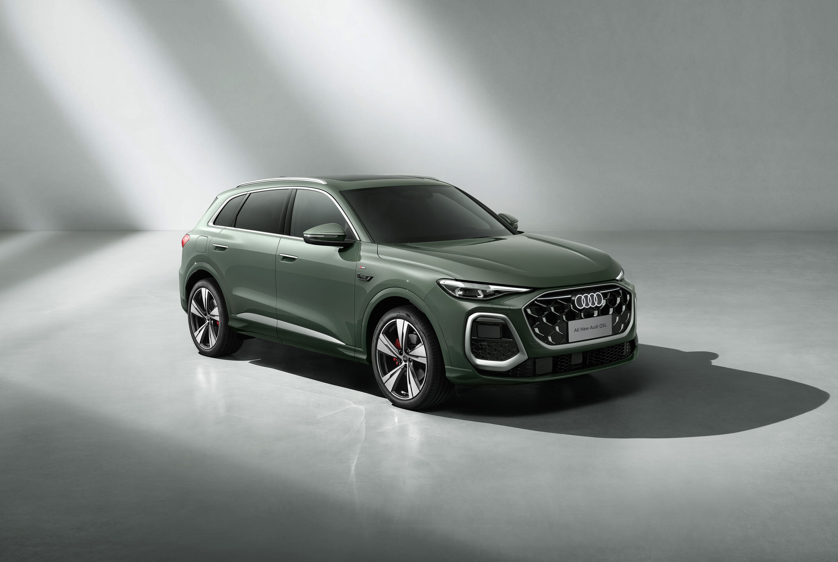 Audi at Auto Shanghai 2025 - Audi Q5L
Static photo