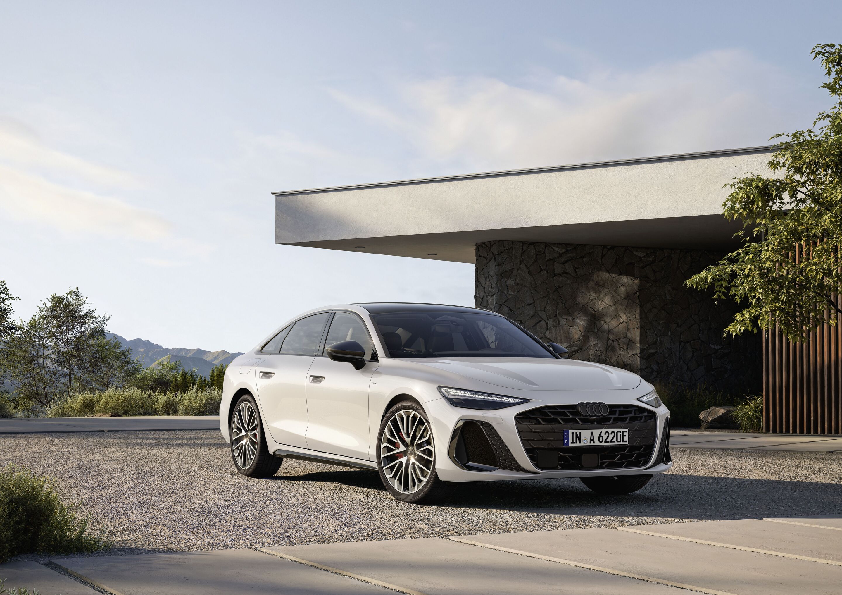 Audi A6 Sedan e-hybrid quattro - Static photo,
Colour: Glacier white