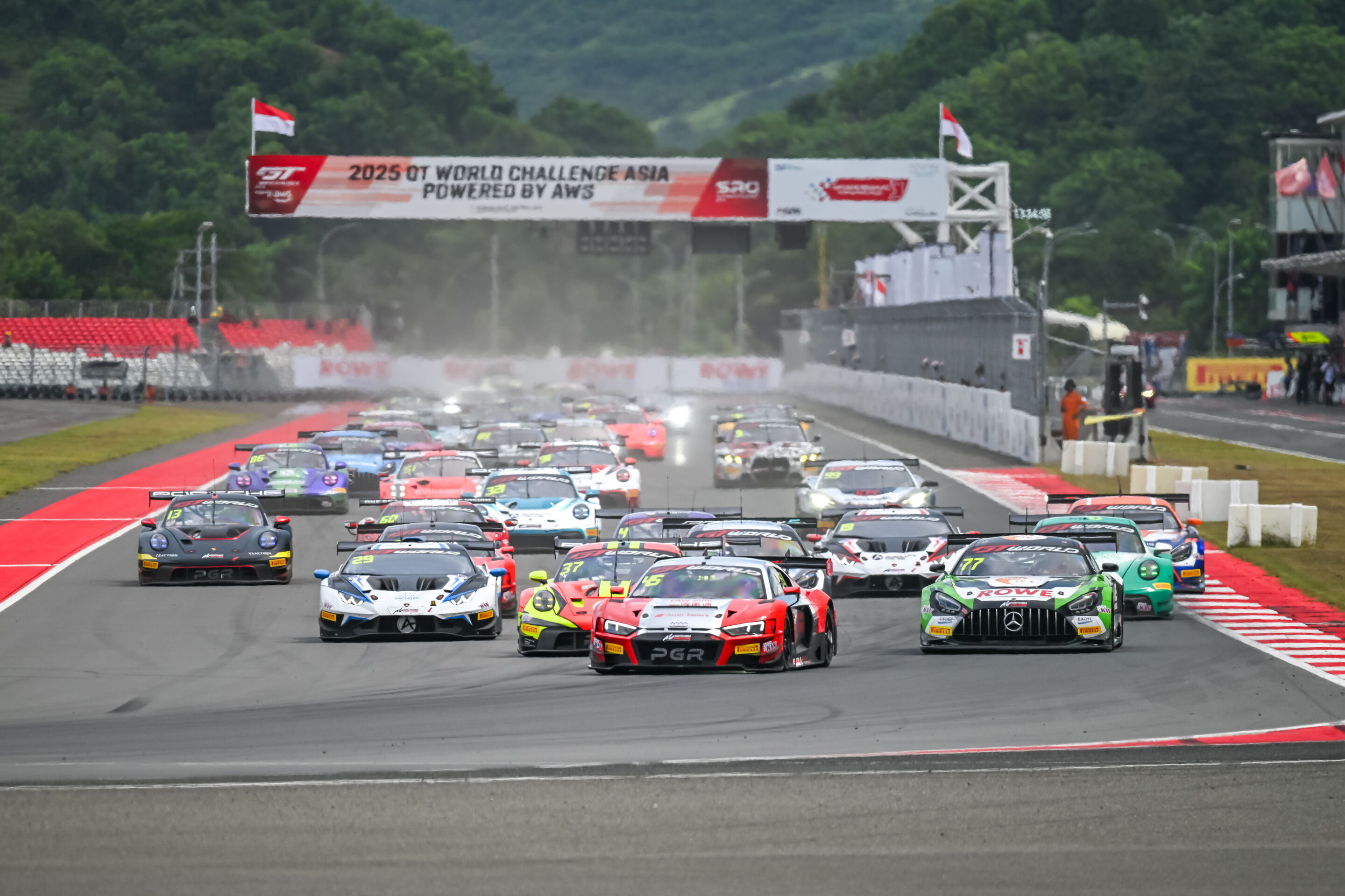 GT World Challenge Asia 2025 - Audi R8 LMS #45 (FAW Audi Sport Asia Team Phantom), Cheng Congfu/Yu Kuai