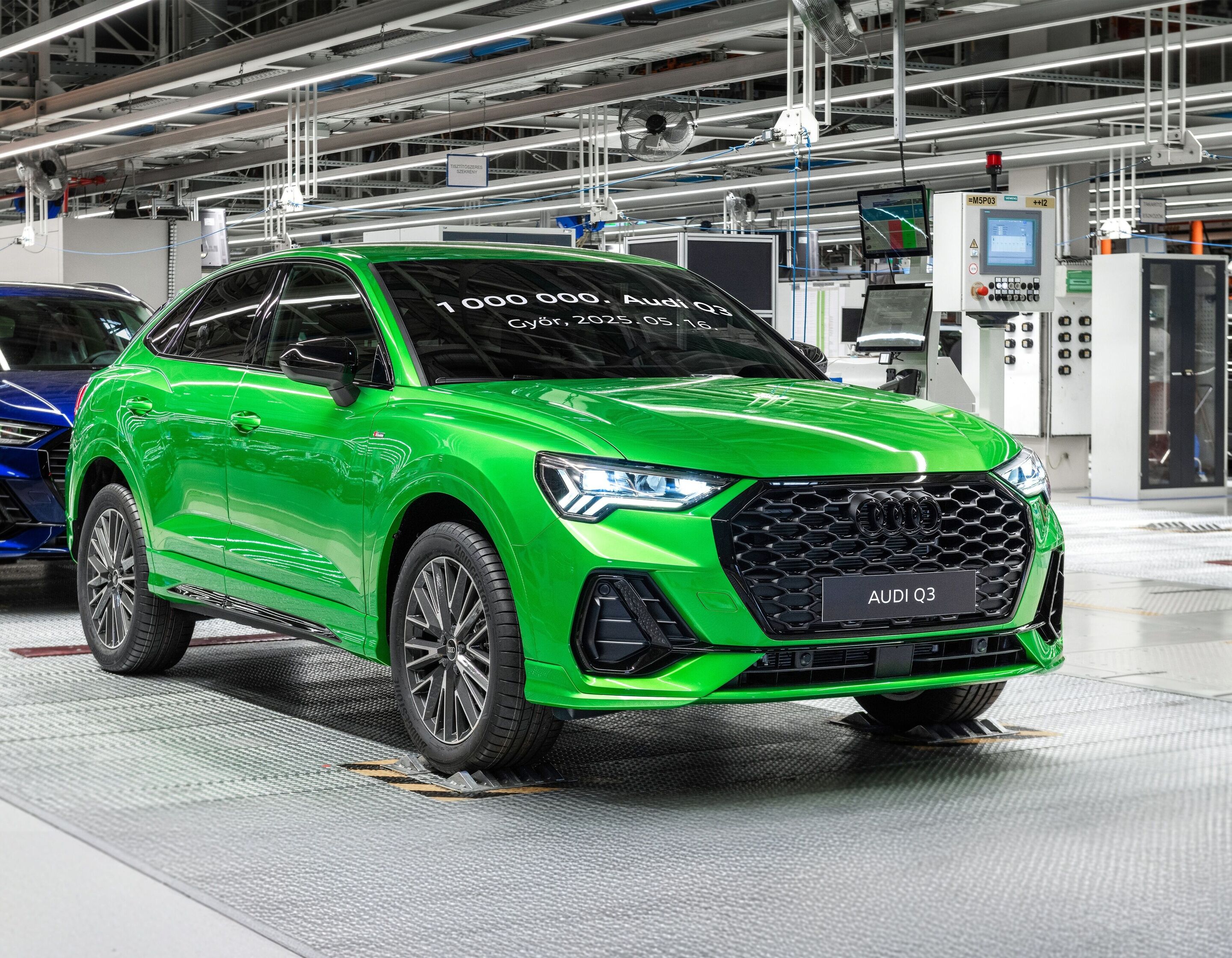 One millionth Audi Q3 made in Győr - Since series production began in 2011, more than two million Audi Q3s have been sold worldwide – one million of them manufactured at the Hungarian plant in Győr.