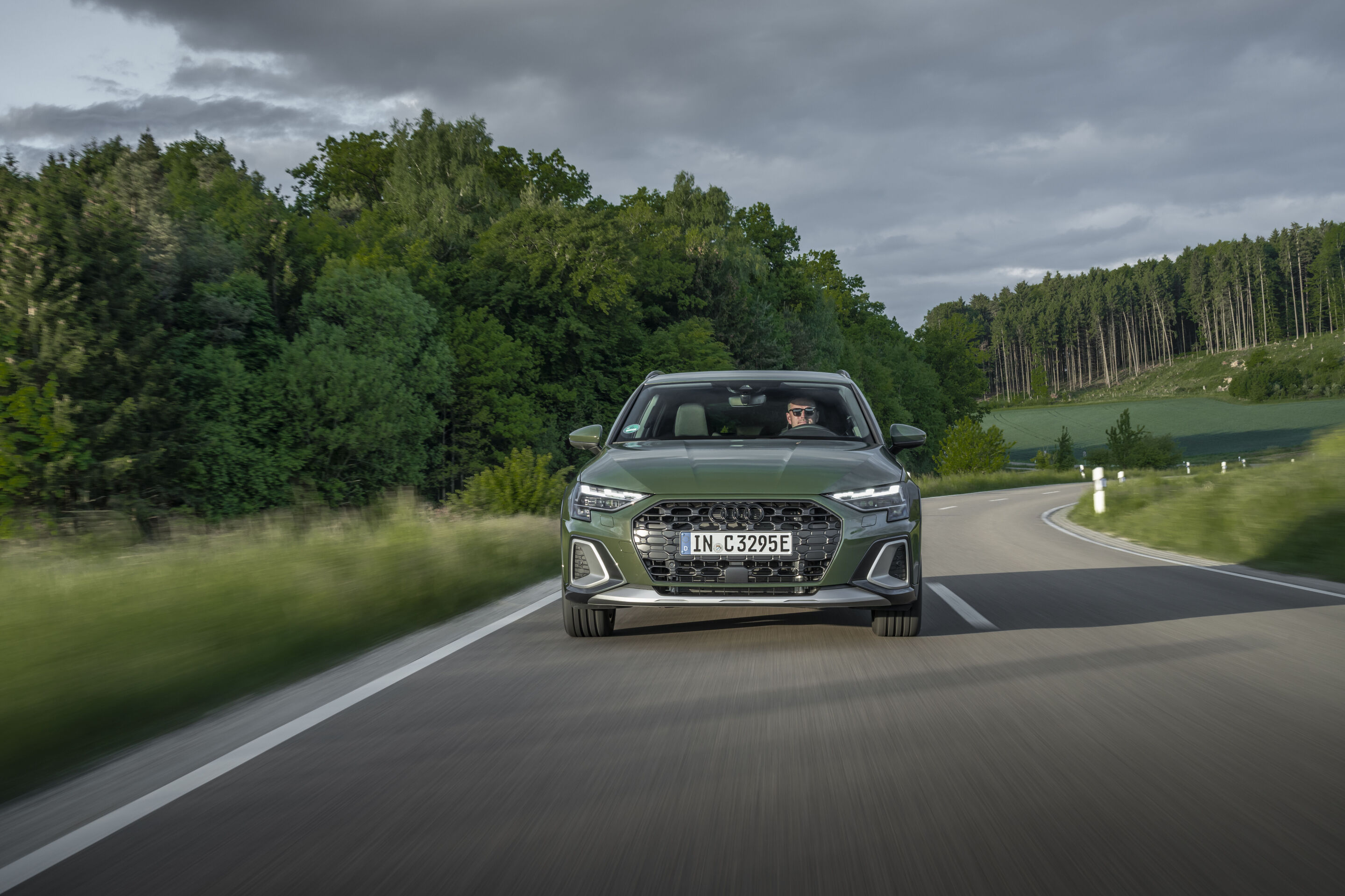 Audi A3 allstreet TFSI e - Dynamic photo, 
Colour: Disctrict green