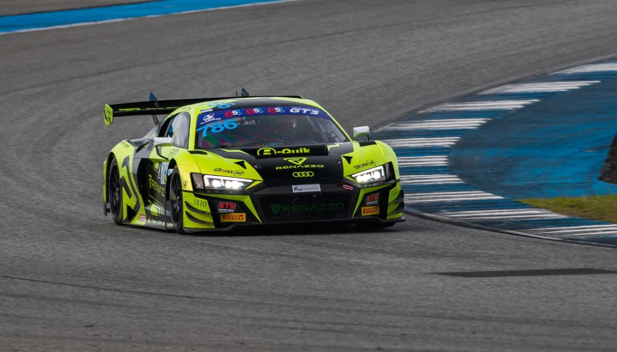Thailand Super Series 2025 - Audi R8 LMS #786 (B-Quik Absolute Racing),  Karol Basz/Kiki Sak Nana