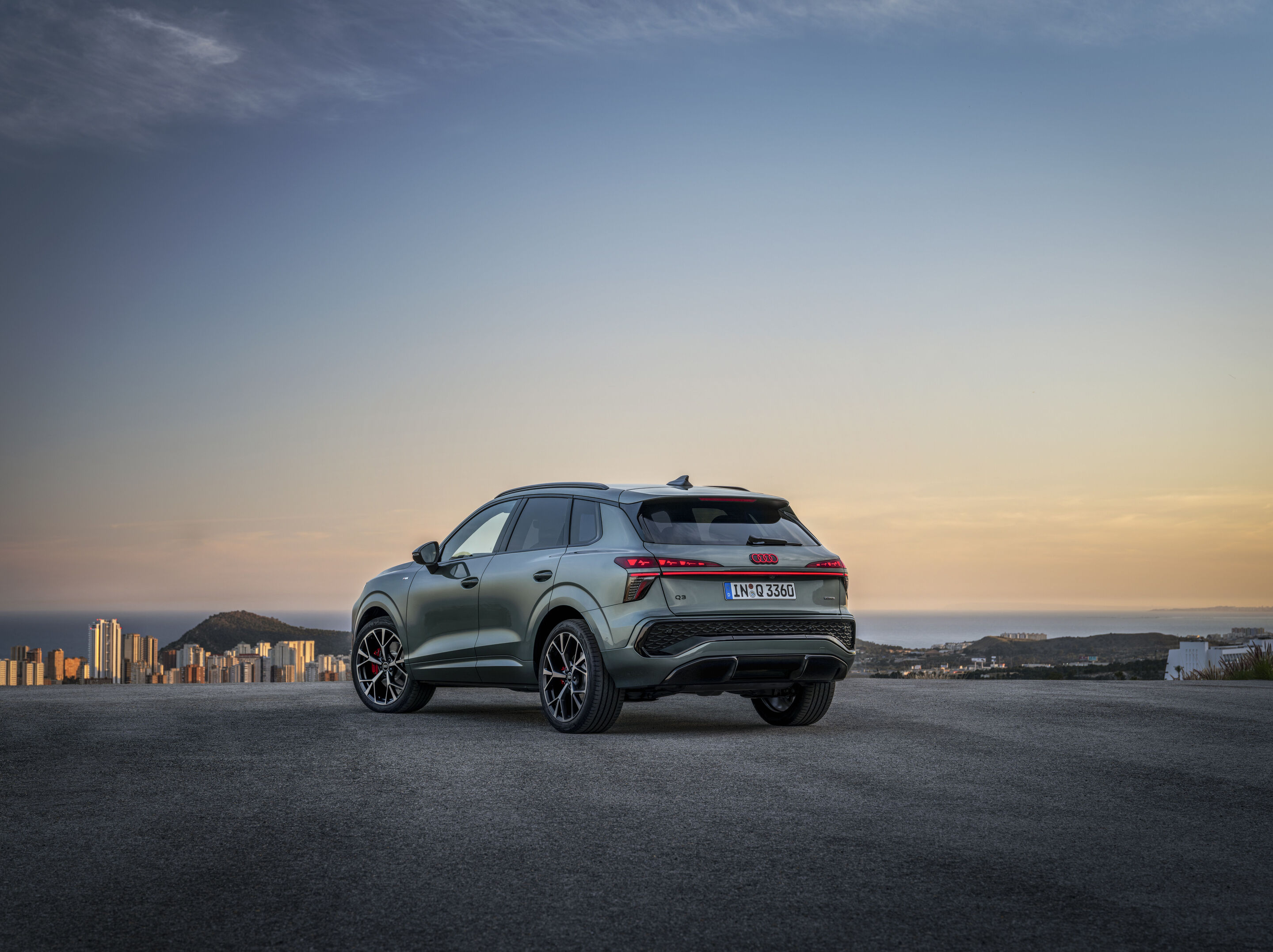 Audi Q3 SUV - Static photo (Logo illumination is only active while headlights are on low beam or high beam),
Colour: Sage green