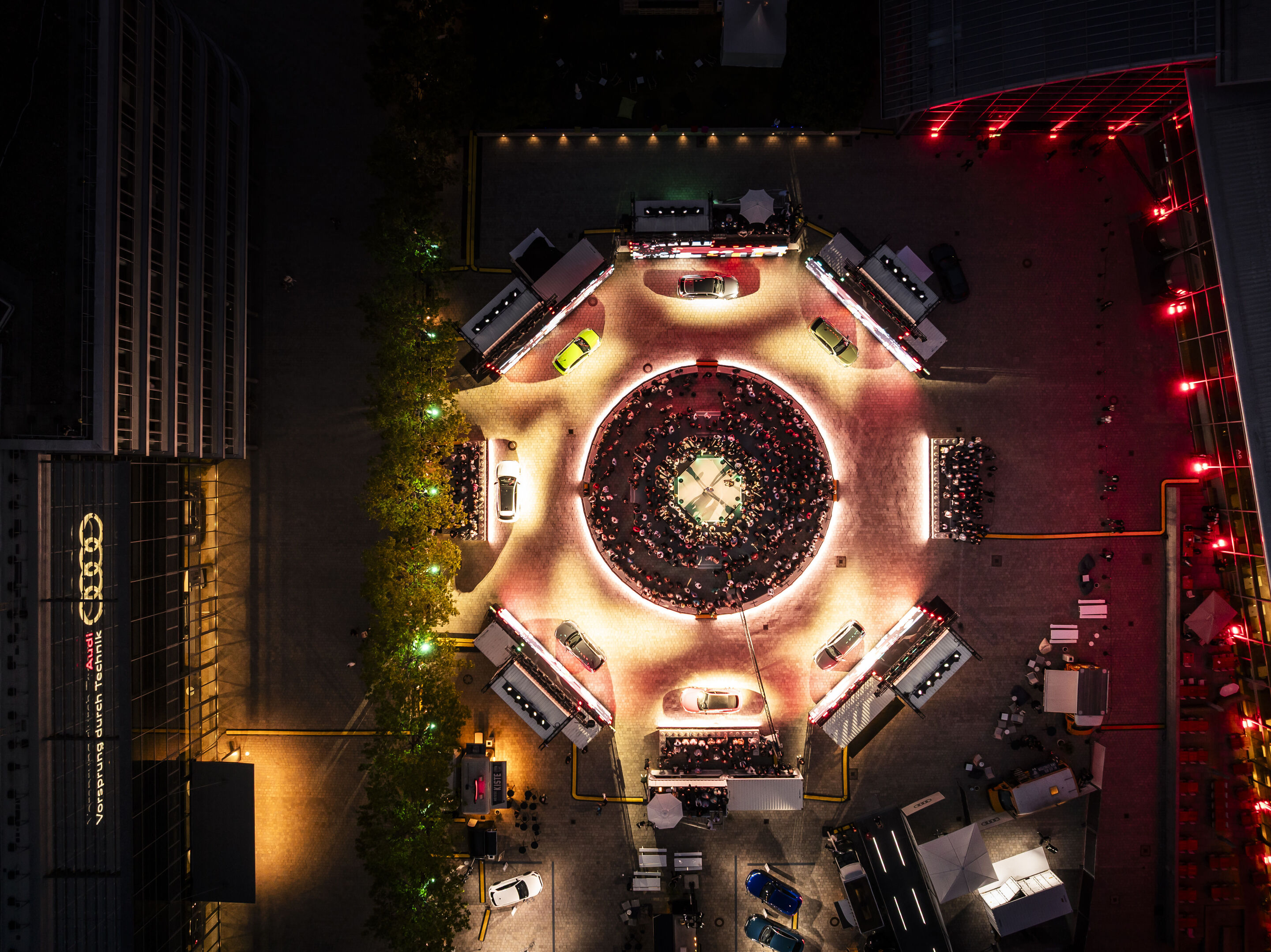 Audi Q3 Global Reveal - An exclusive view of the Audi Piazza: the special lighting mood during the Global Reveal of the Q3 at the Audi Forum Ingolstadt.