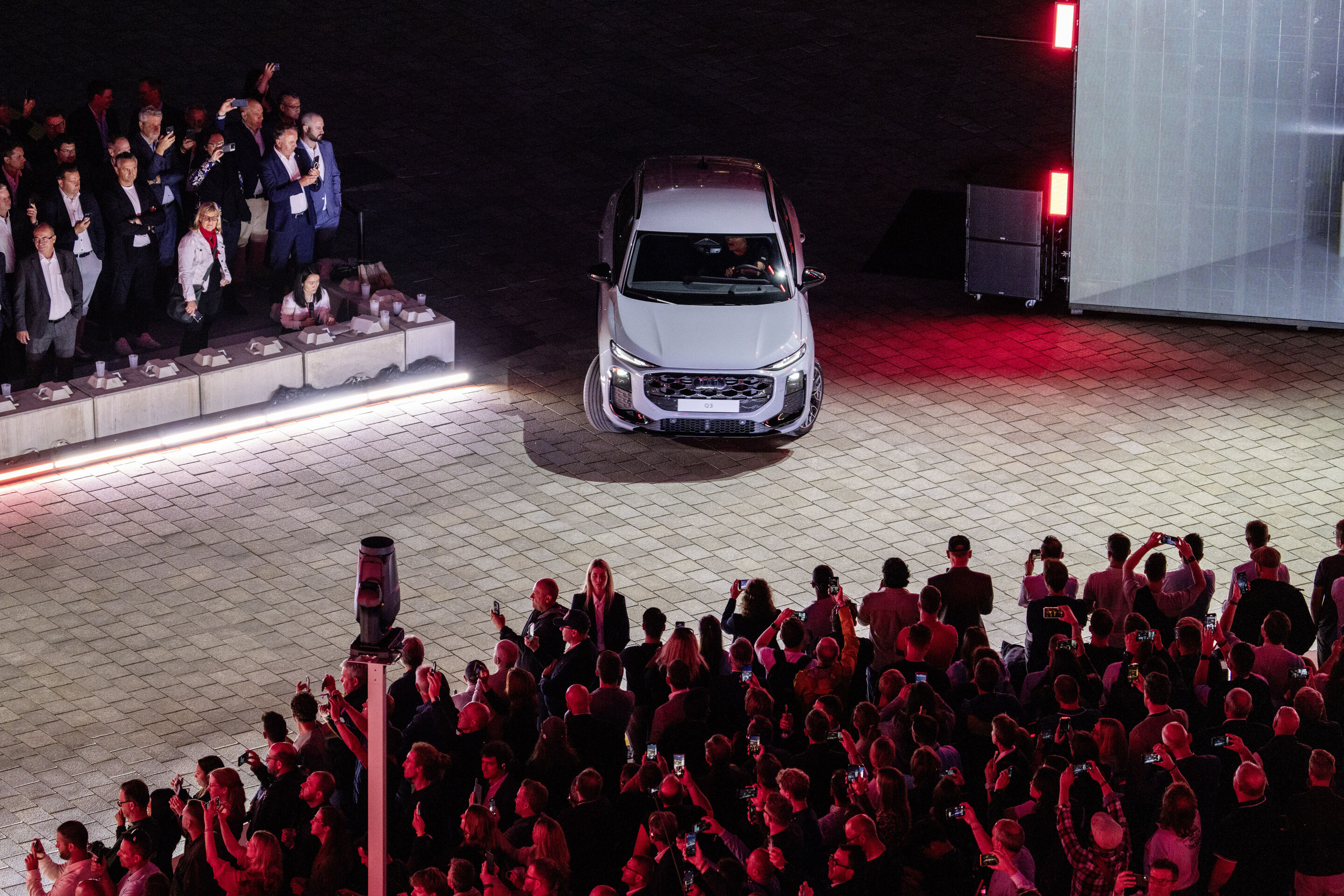 Audi Q3 Global Reveal - As part of the Global Reveal at the Audi Forum Ingolstadt, the brand with the four rings presented the all-new Audi Q3 (Colour: Glacier white) to the public for the first time.