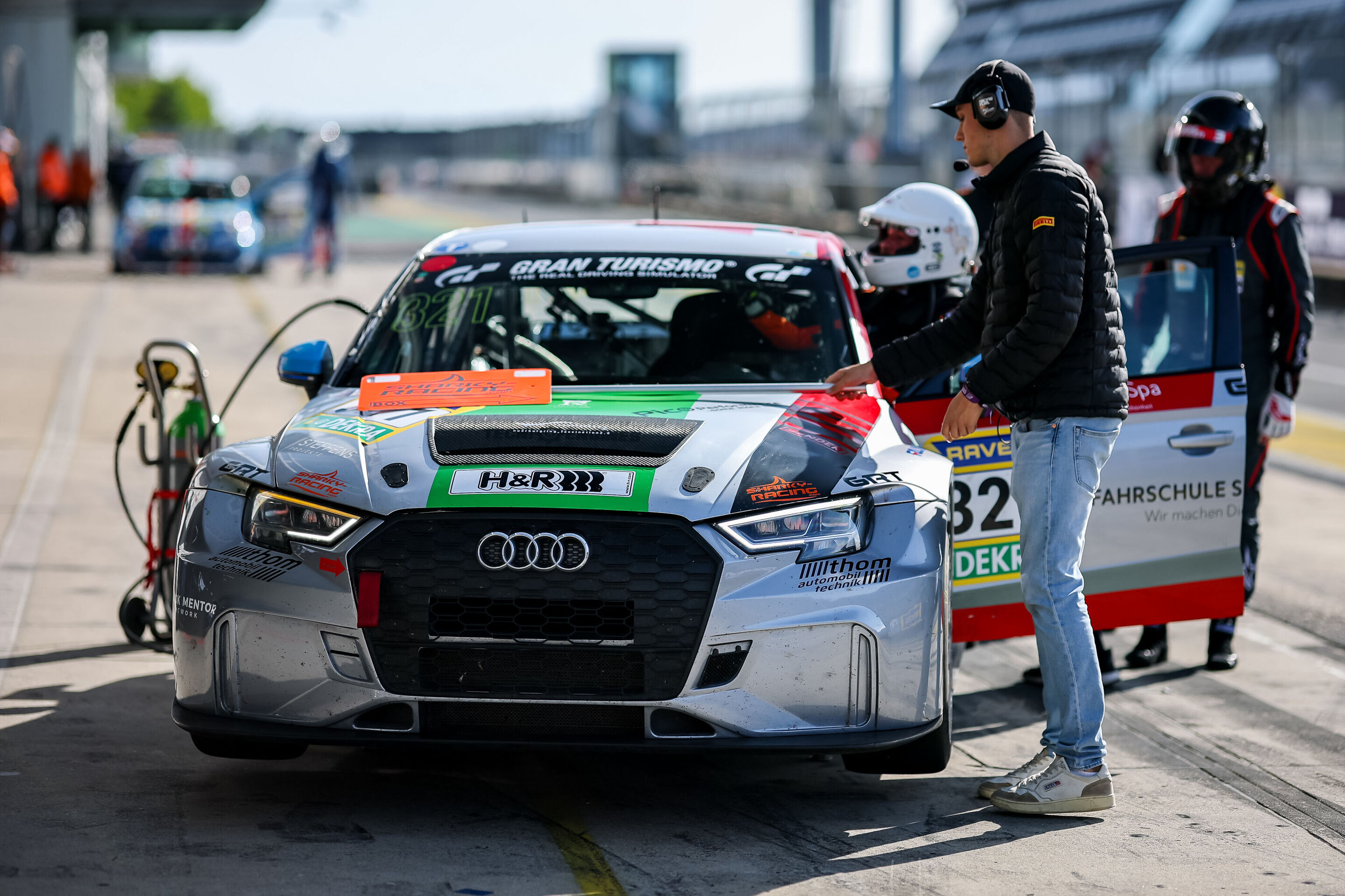 Nürburgring Langstrecken-Serie 2025 - Audi RS 3 LMS #321 (Goroyan RT by sharky-racing), Dr. Stefan Lohn/René Steiger/Sascha Siegert