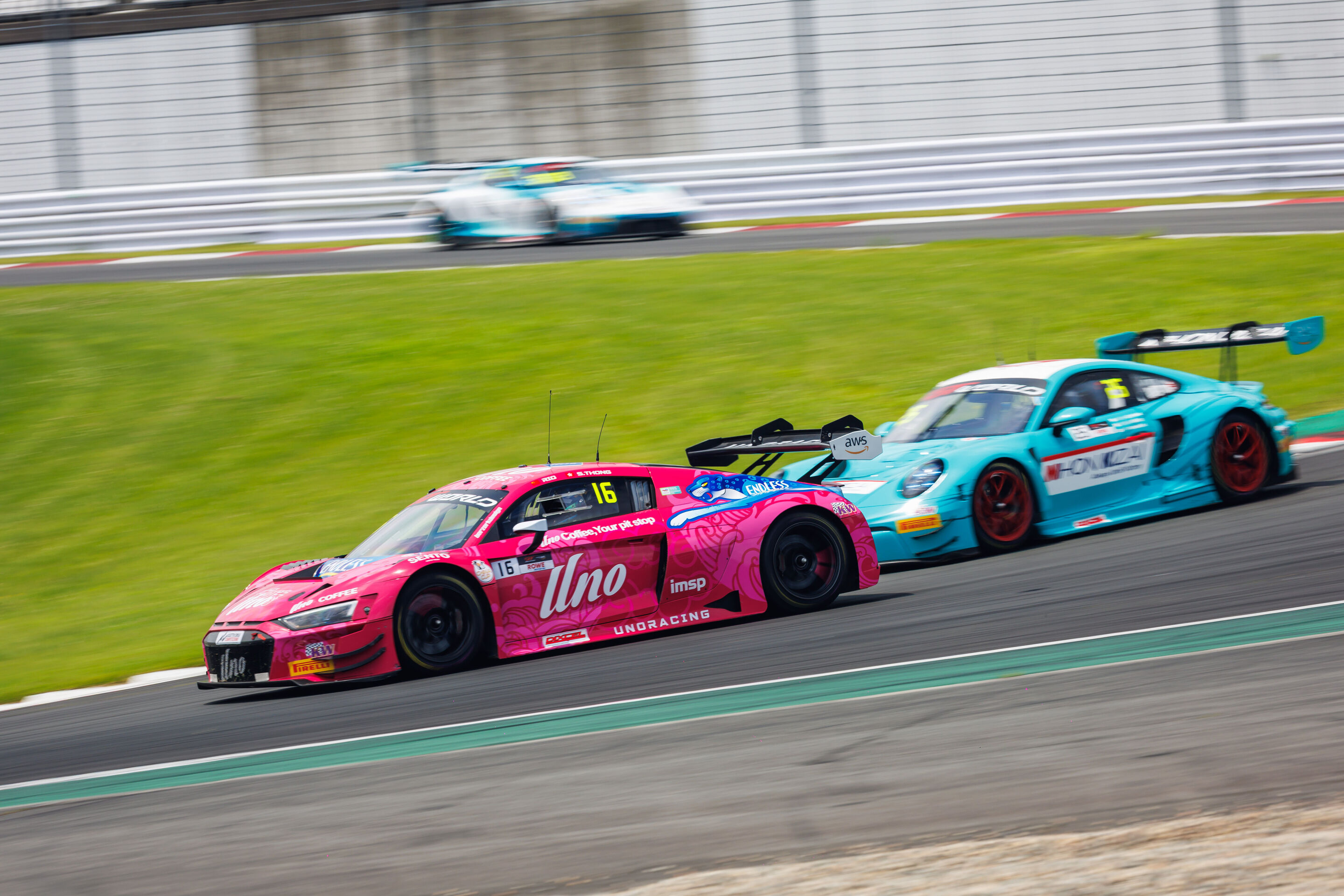 GT World Challenge Asia 2025 - Audi R8 LMS #16 (Uno Racing Team), Rio/Shaun Thong