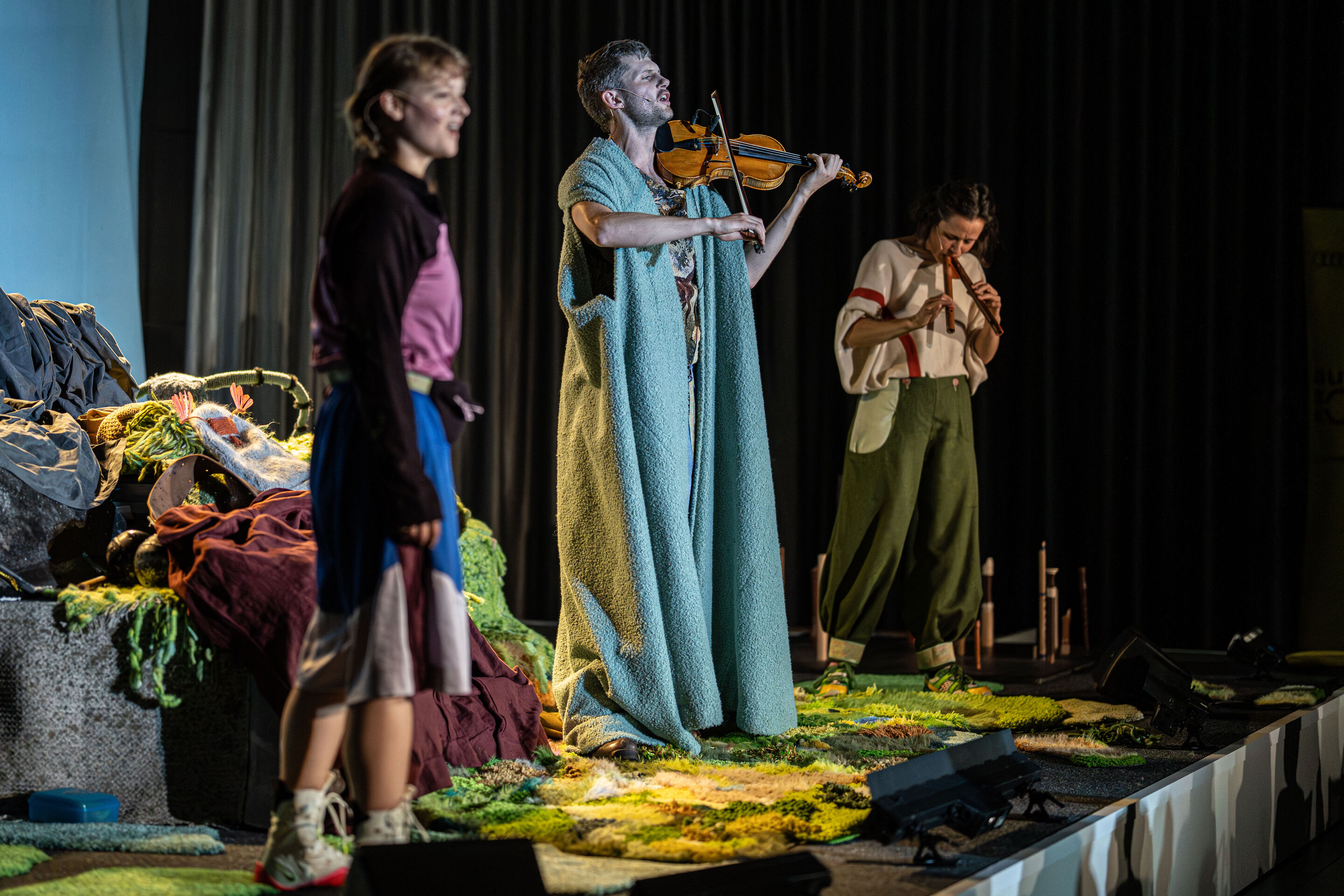 The Salzburg Festival presents: “Berge flüstern laut” – musical theater for children - The view from left to Matteo Haitzmann(l.), Franca Luisa Burandt and Anne-Suse Enßle(r.) of the Salzburg Festival during their performance on the stage of the cinema...