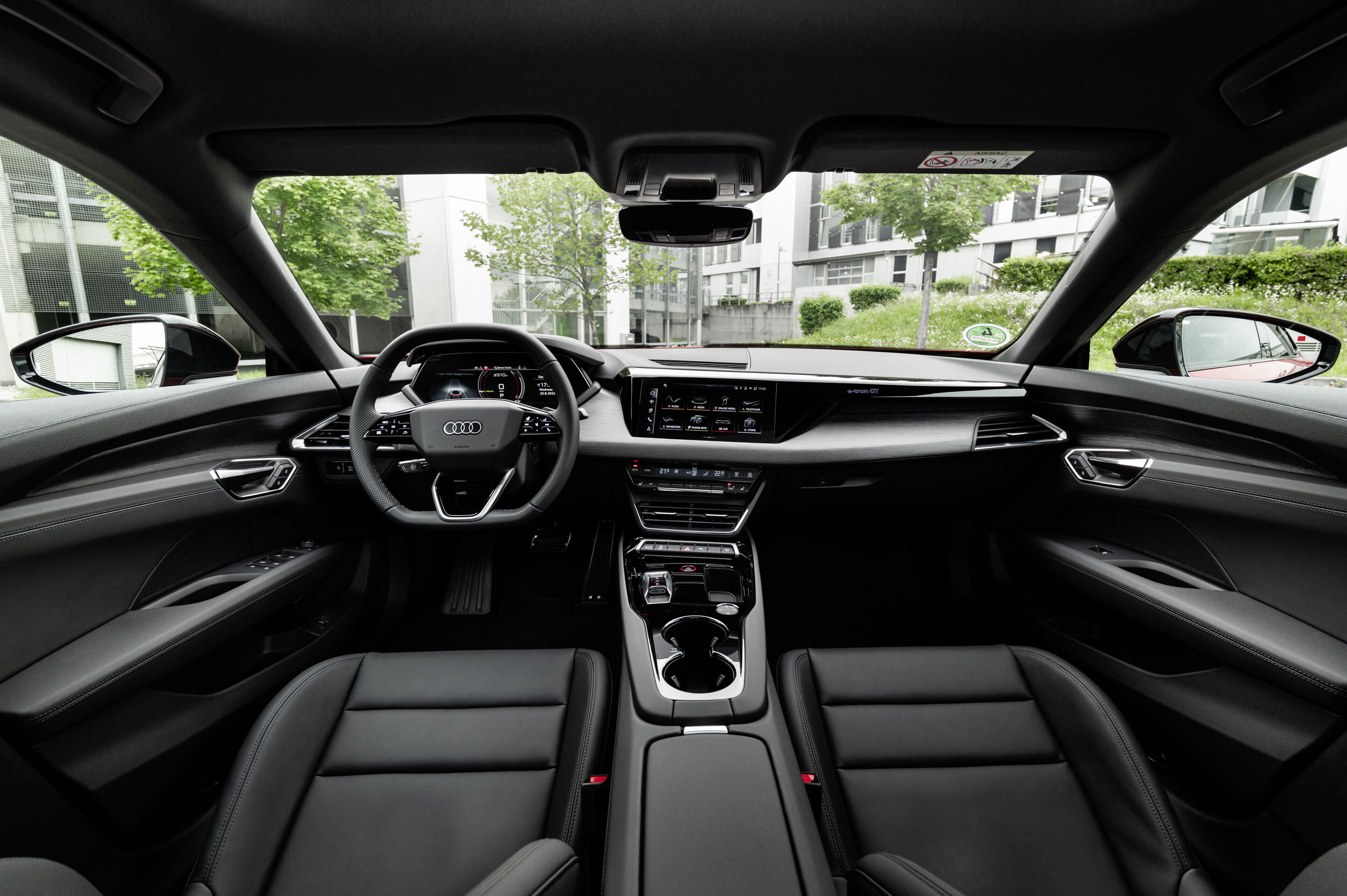 Audi e-tron GT quattro - Interieuransicht (Cockpit)