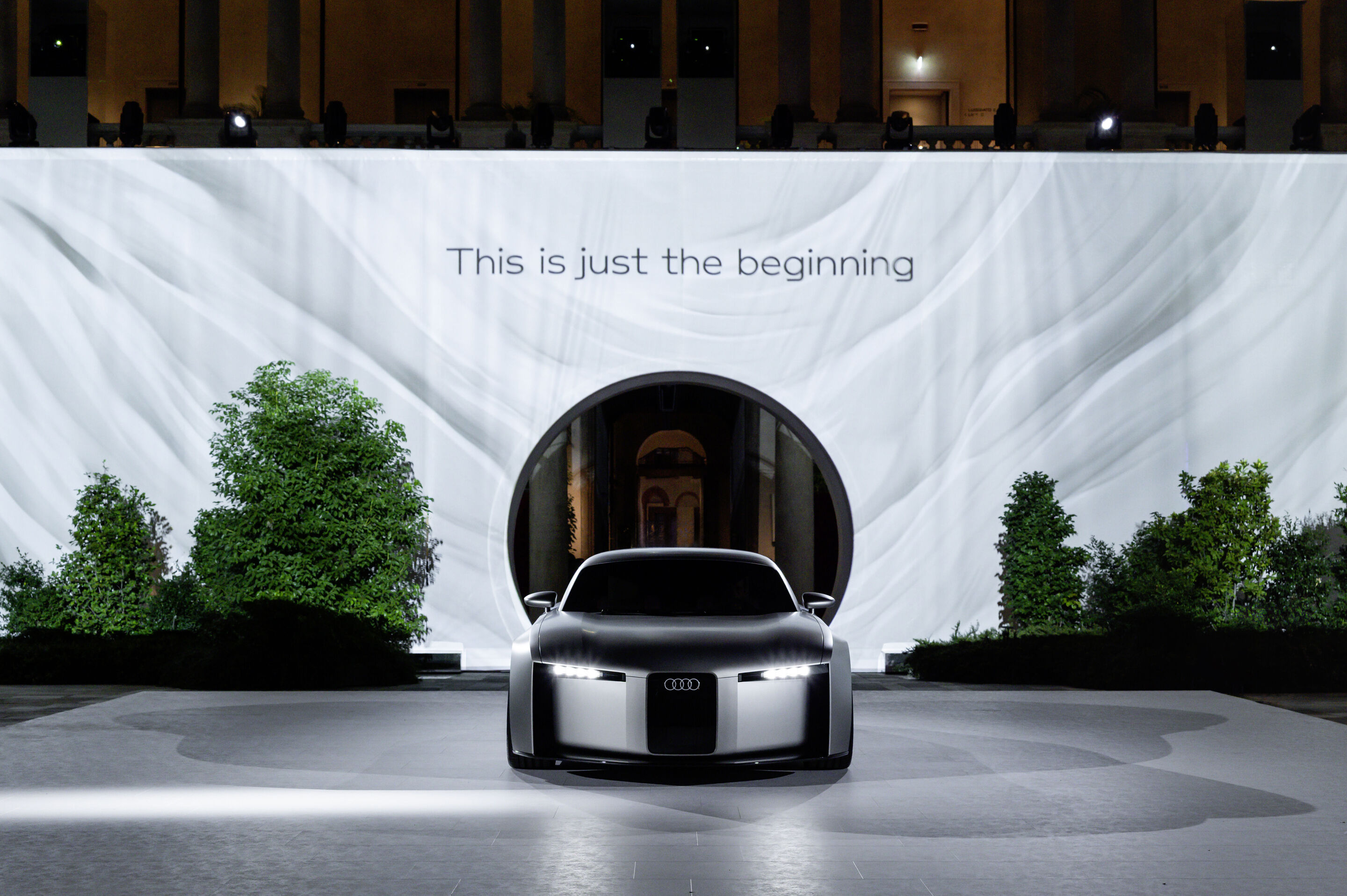 A new beginning in Milan: Audi unveils new design - With the presentation of the Audi Concept C study in Milan, Audi provides a concrete preview of the design of future models.