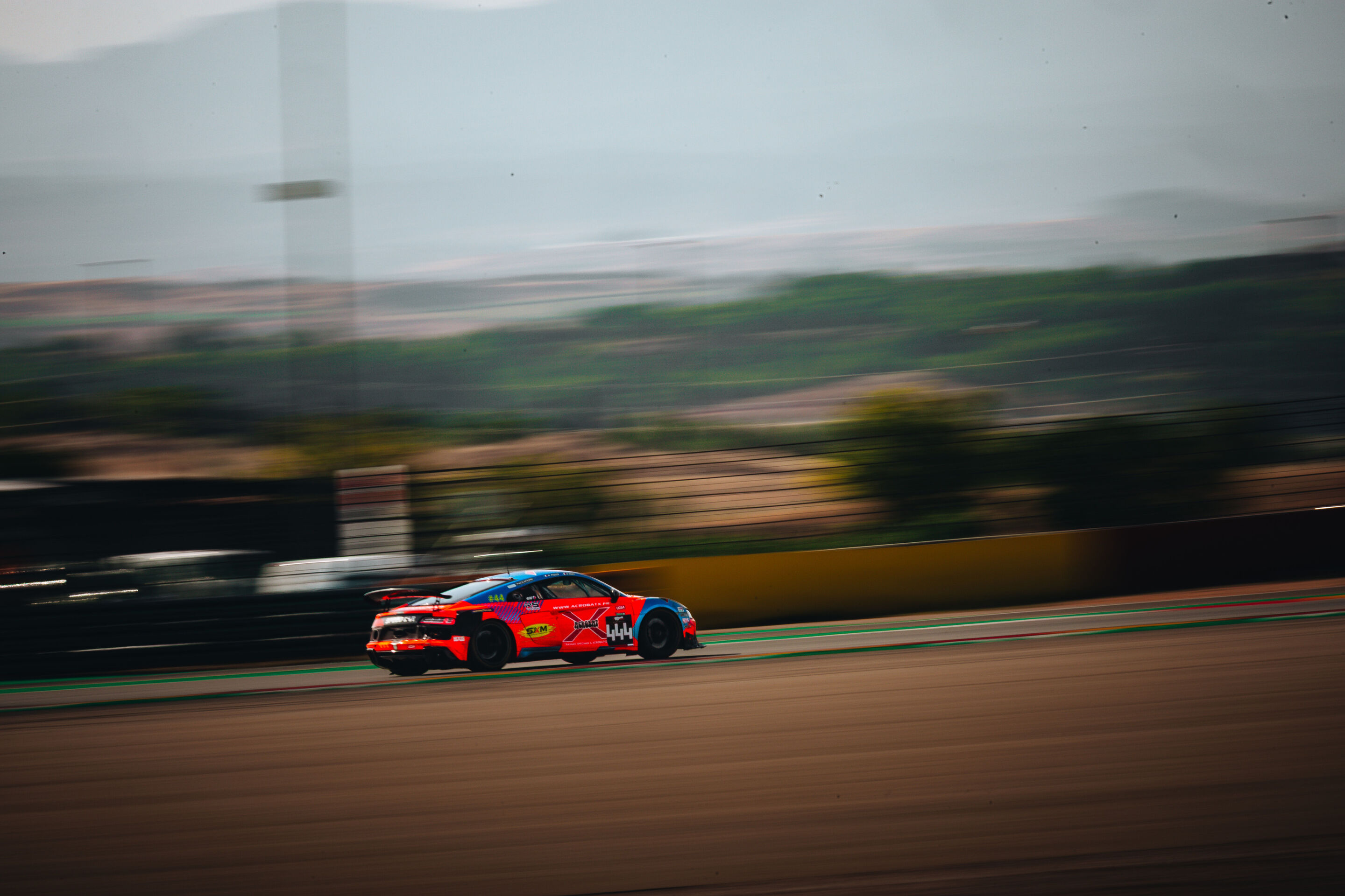 Ultimate Cup Series 2025 - Audi R8 LMS GT4 #444 (Speedcar), Olivier Huez