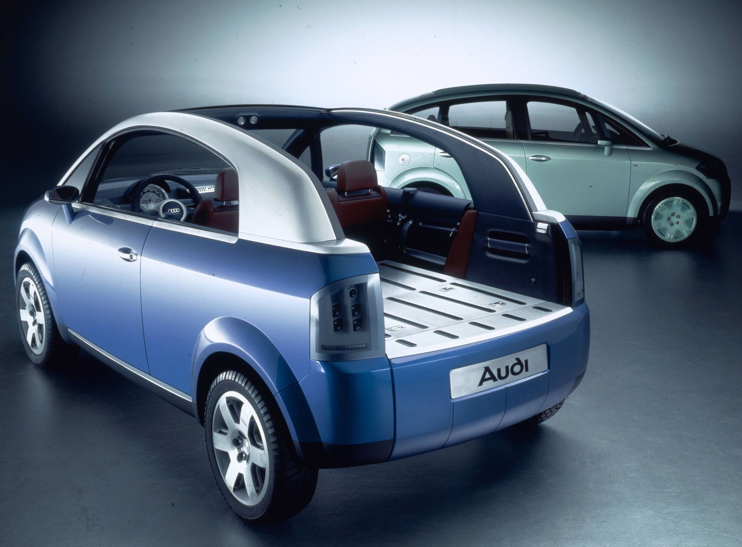 Leading light: the Audi A2 launched 25 years ago - The Audi A2 was launched in 2000 – 25 years ago. In 1997, the show car Al2 was presented at the IAA in Frankfurt, it bore the nickname “Light Green” because of its color. Only a little later, “Light Blue”...