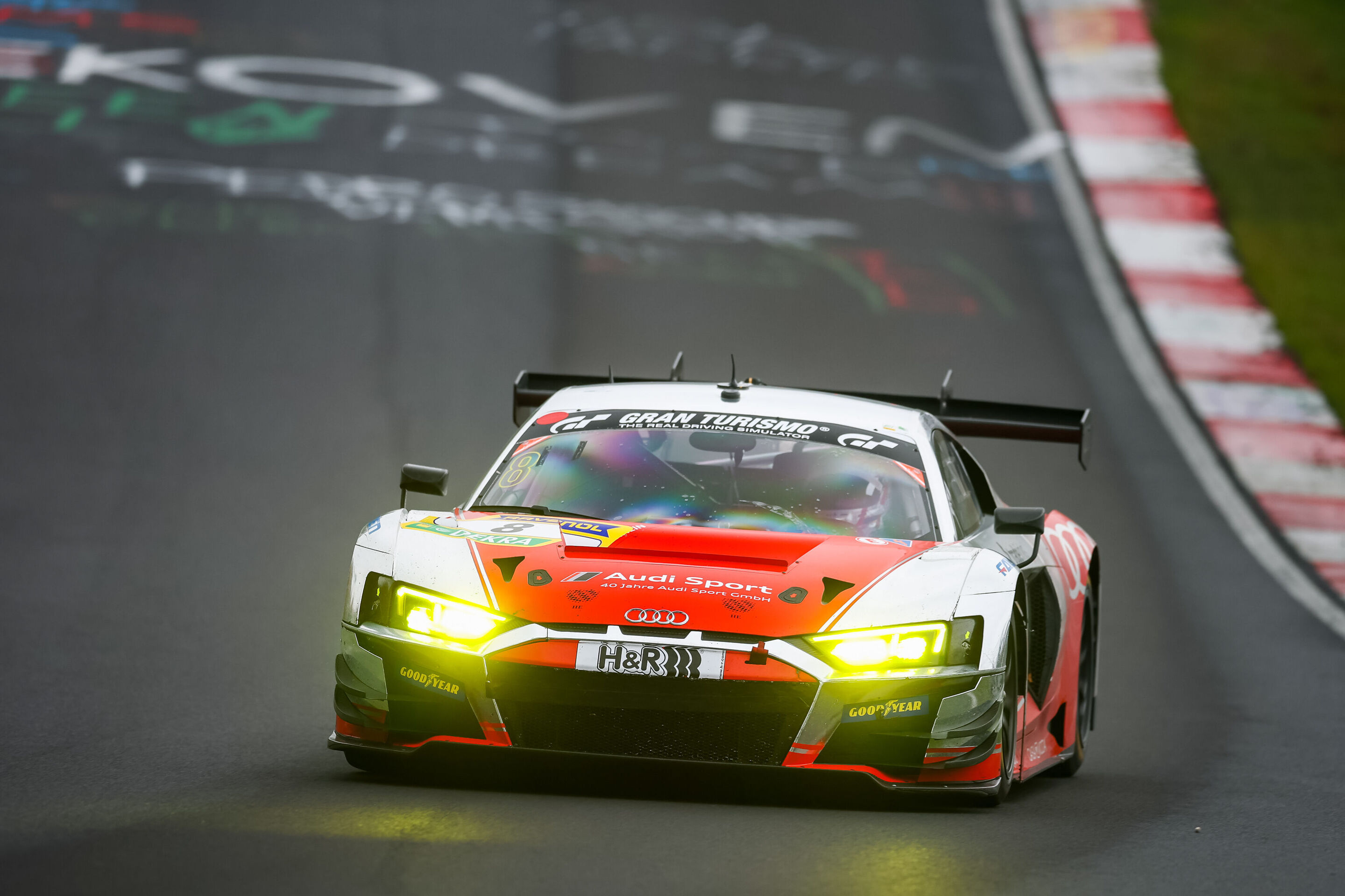 Nürburgring Langstrecken-Serie 2025 - Audi R8 LMS #8 (Juta Racing), Selv/Frank Stippler/Alexey Veremenko