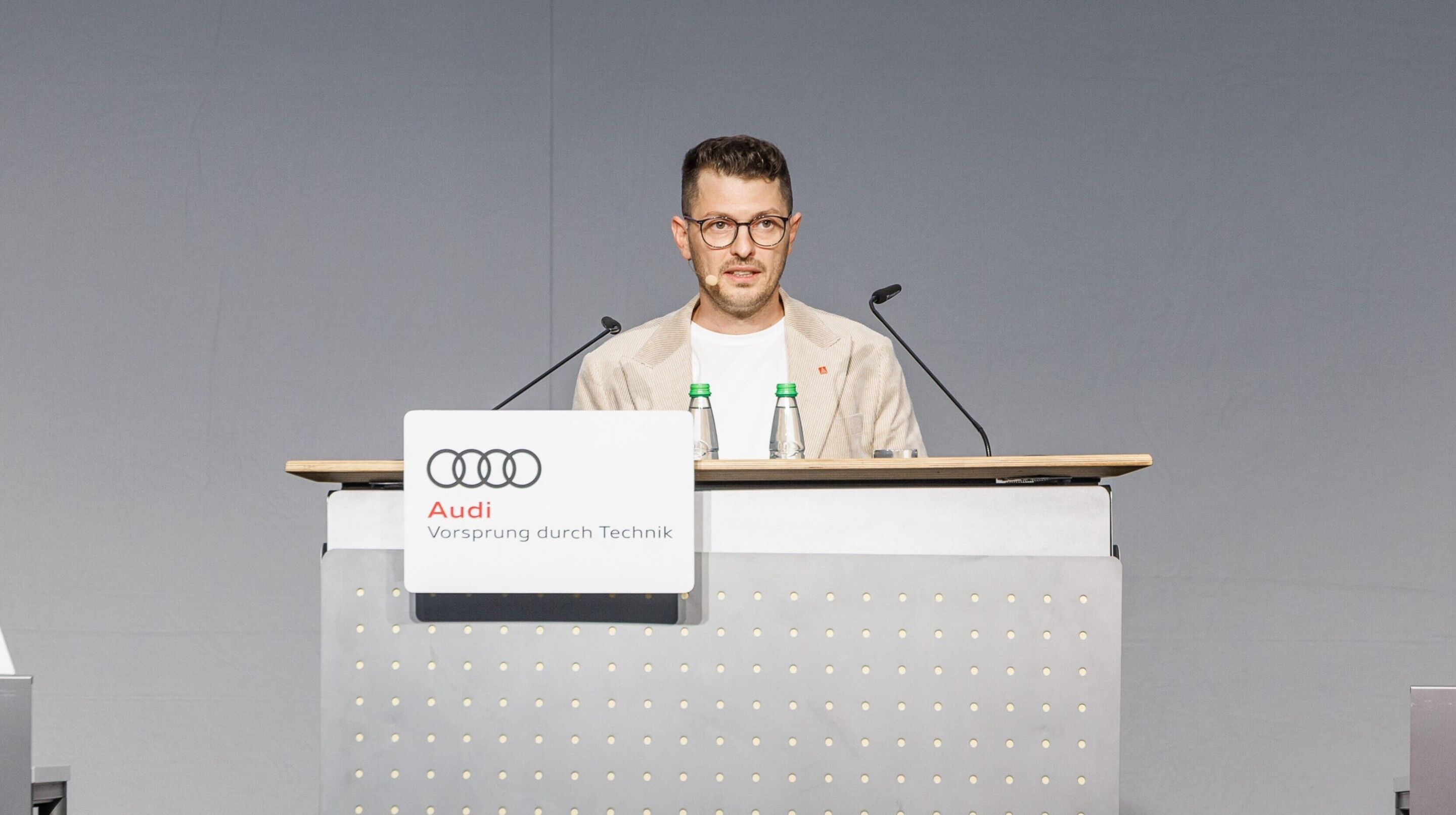 Betriebsrat fordert Klartext - Betriebsrat Robin Lörcher forderte zu mehr Klarheit im Unternehmen auf.