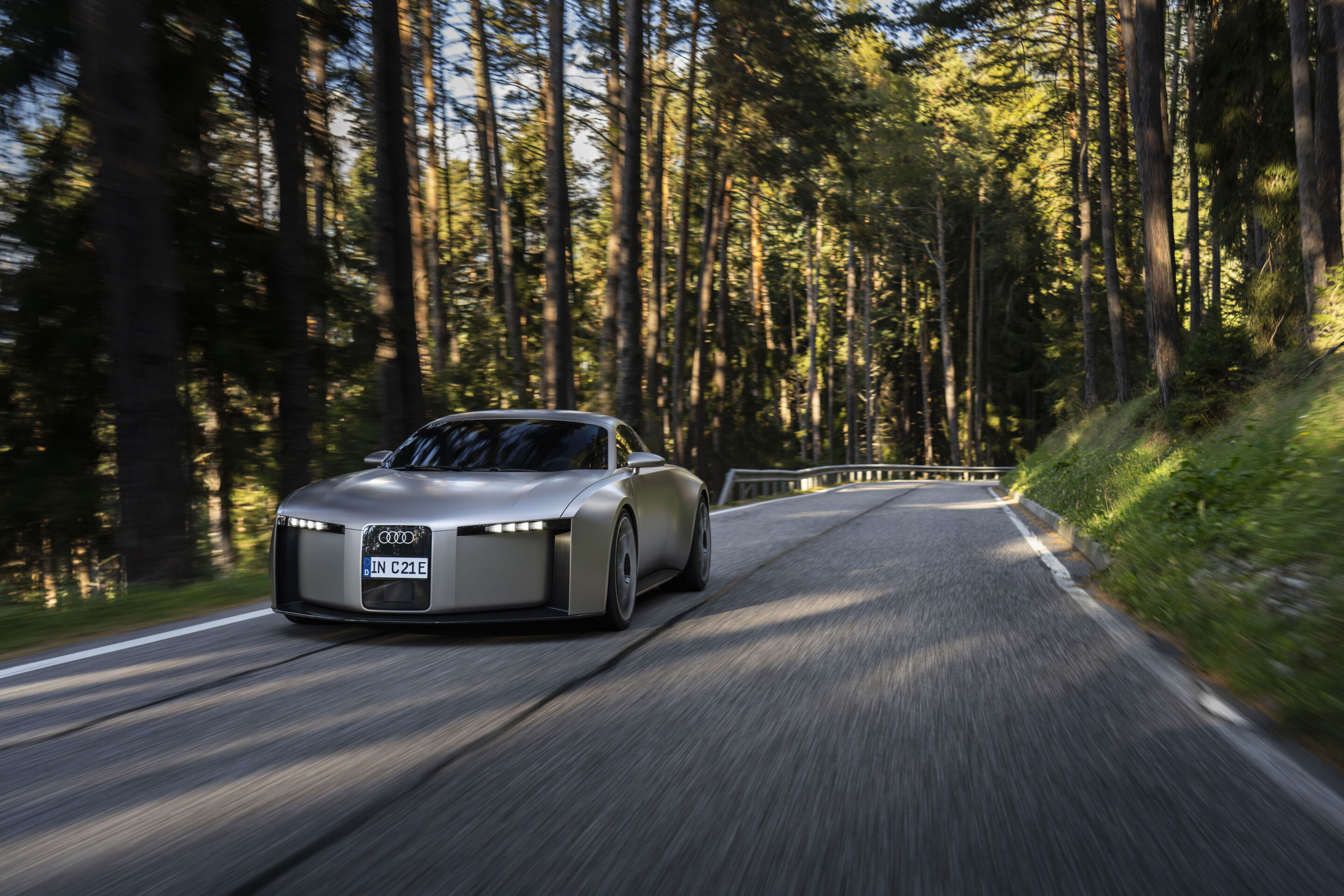 Audi Concept C: previewing a thrilling all-electric sports car - Audi Concept C - outdoor dynamic photo, exterior, three-quarter front view