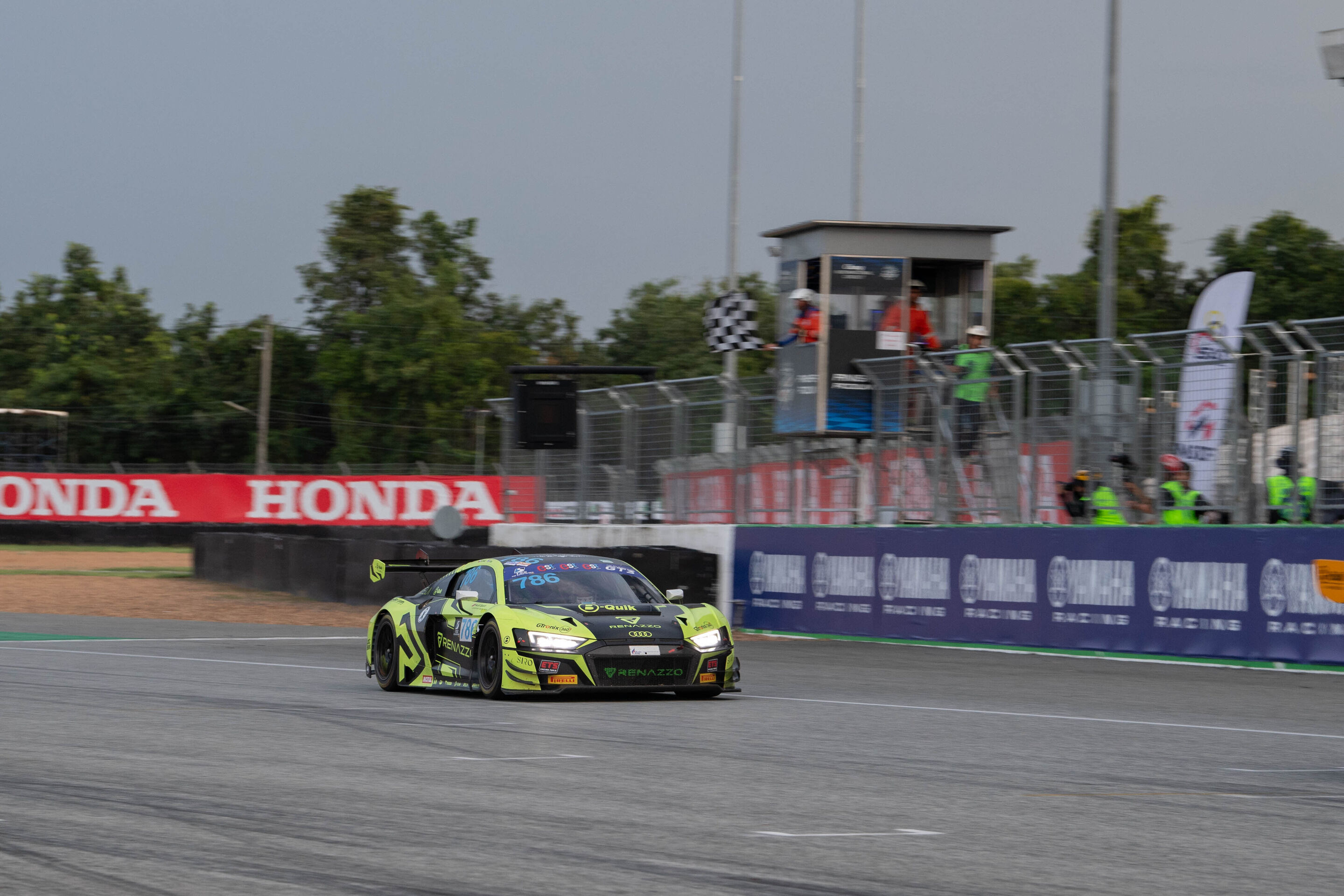 Thailand Super Series 2025 - Audi R8 LMS #786 (B-Quik Absolute Racing), Karol Basz/Kiki Sak Nana