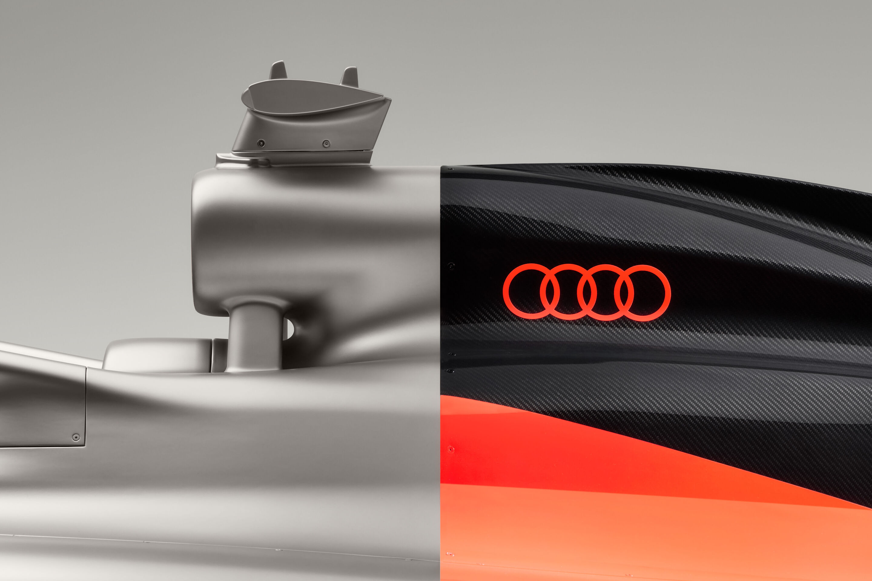 Audi R26 Concept - Indoor studio shot, exterior, side view, detail of air intake and engine cover