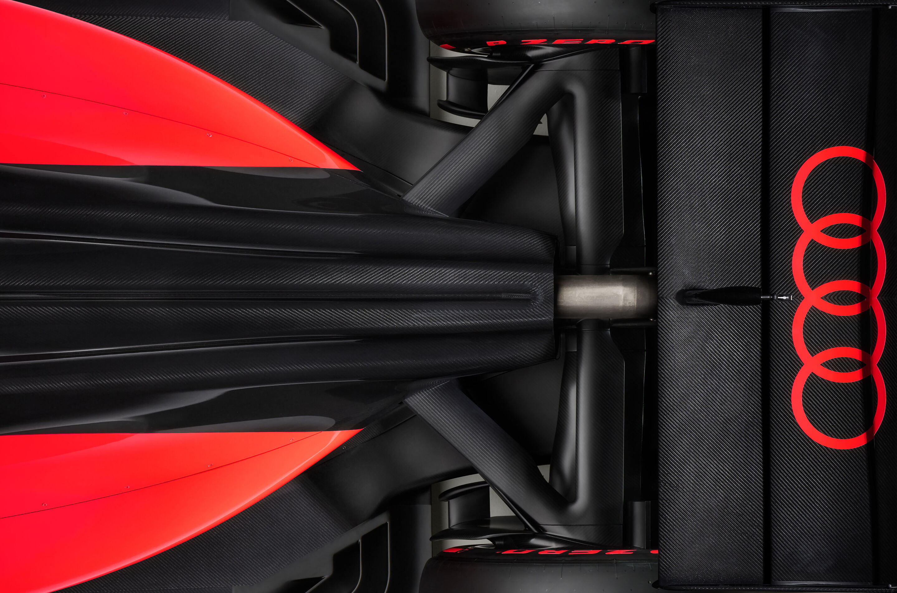 Audi R26 Concept - Indoor studio shot, exterior, bird’s-eye view, detail of rear section and rear wing