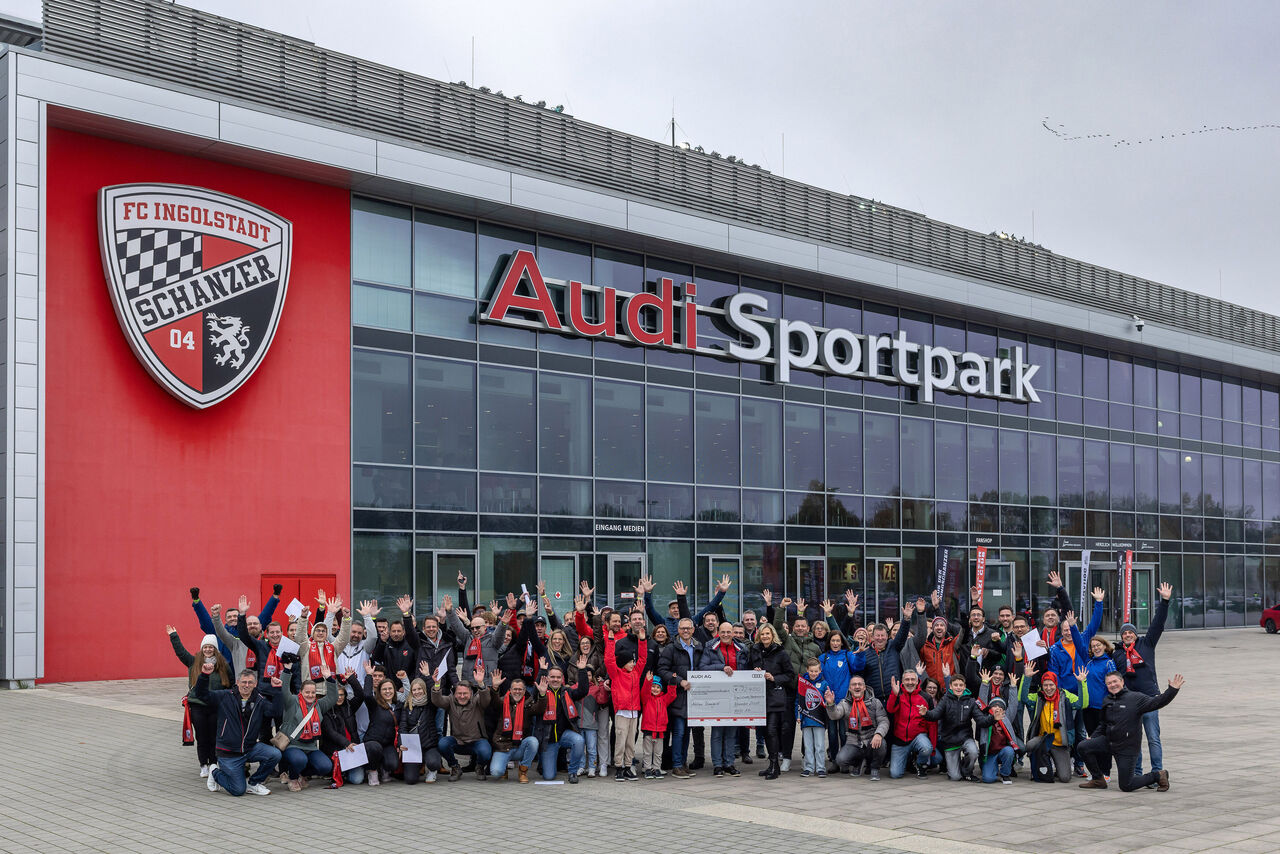 Aktion-Teamgeist-Audi-spendet-f-r-regionalen-Jugendsport