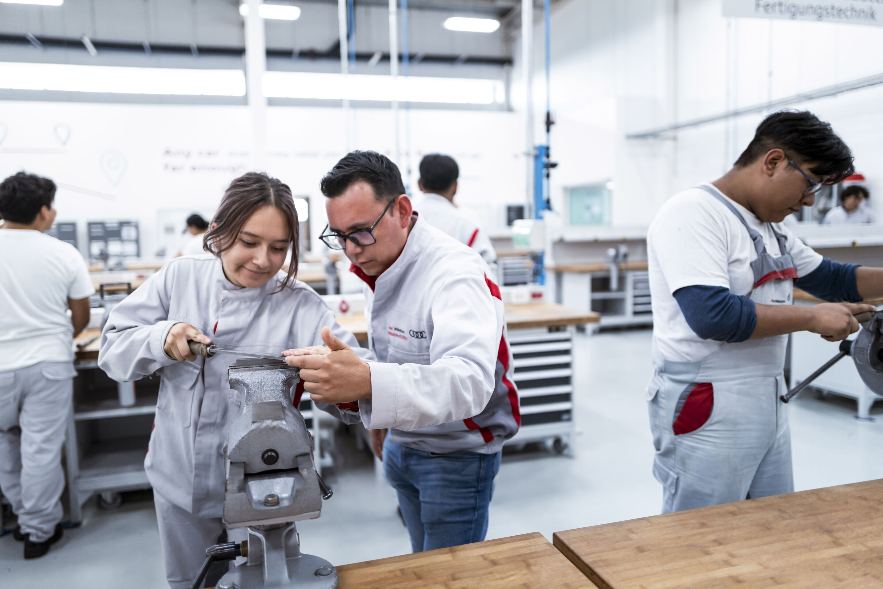 Audi Q5 Produktion am Standort San José Chiapa - Praxisnahes Lernen für Auszubildende am Audi Standort in San José Chiapa