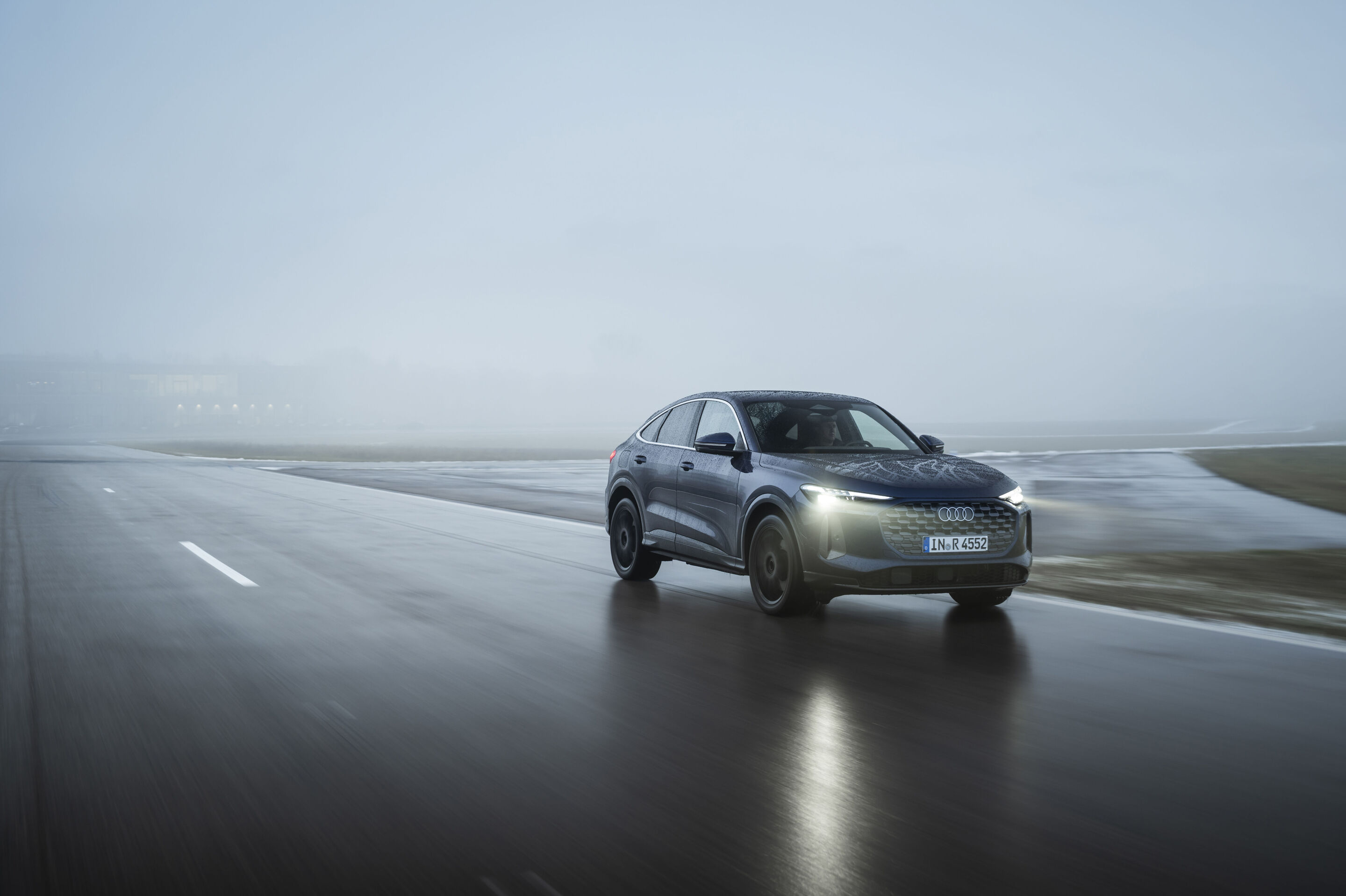 V6 diesel engine for Audi Q5 and Audi A6 - New V6 TDI in the Audi Q5: 580 Nm of torque, mild-hybrid technology, and the option to use HVO fuel, which enables up to 95 percent lower CO₂ emissions.