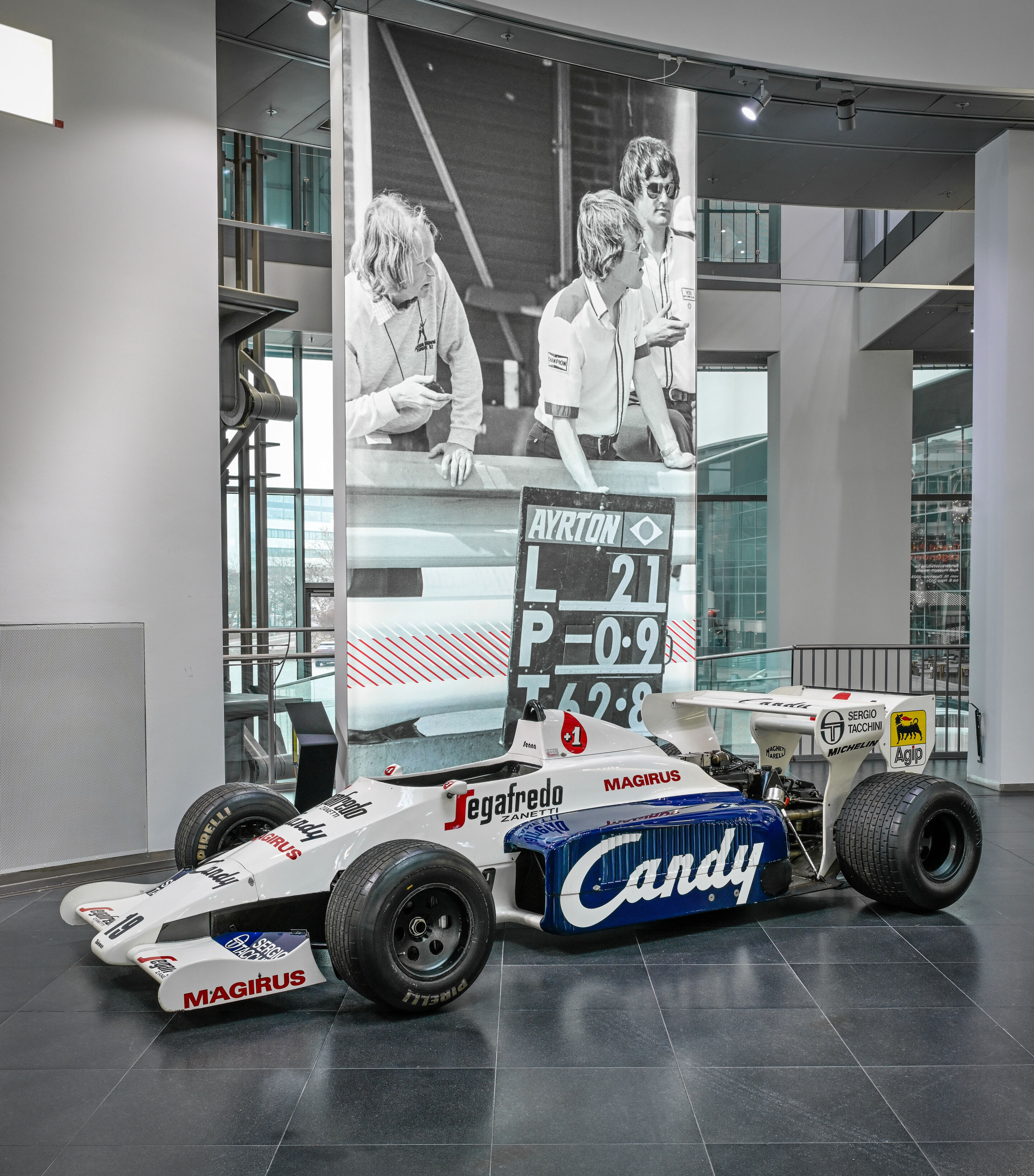 Pure performance at the Audi museum mobile: New “Legends of Grand Prix” exhibition - Audi will enter Formula 1 in 2026, competing at the pinnacle of motorsport. To mark the occasion, Audi Tradition is looking back at the origins of Grand Prix racing in...