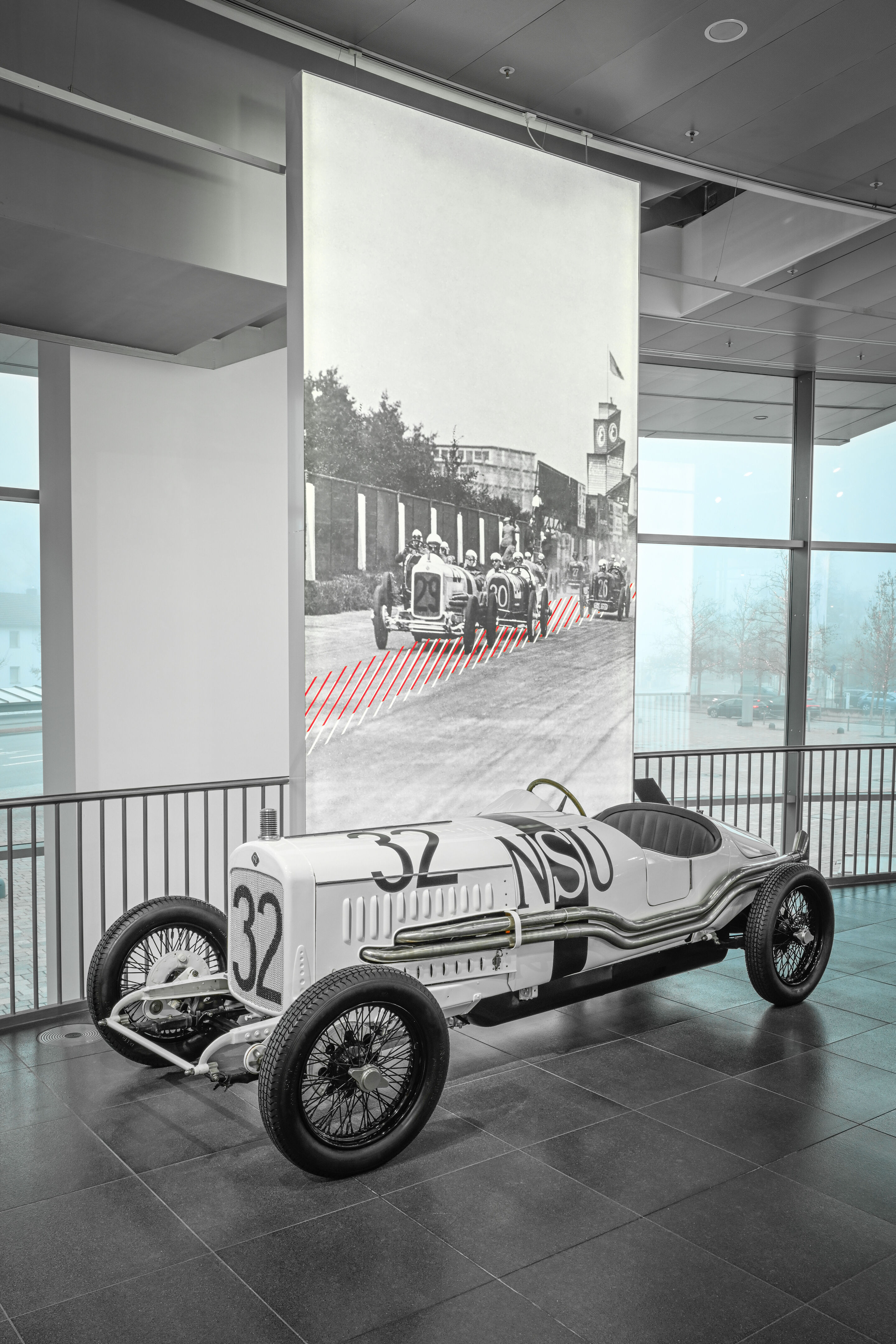 Pure performance at the Audi museum mobile: New “Legends of Grand Prix” exhibition - Audi will enter Formula 1 in 2026, competing at the pinnacle of motorsport. To mark the occasion, Audi Tradition is looking back at the origins of Grand Prix racing in...