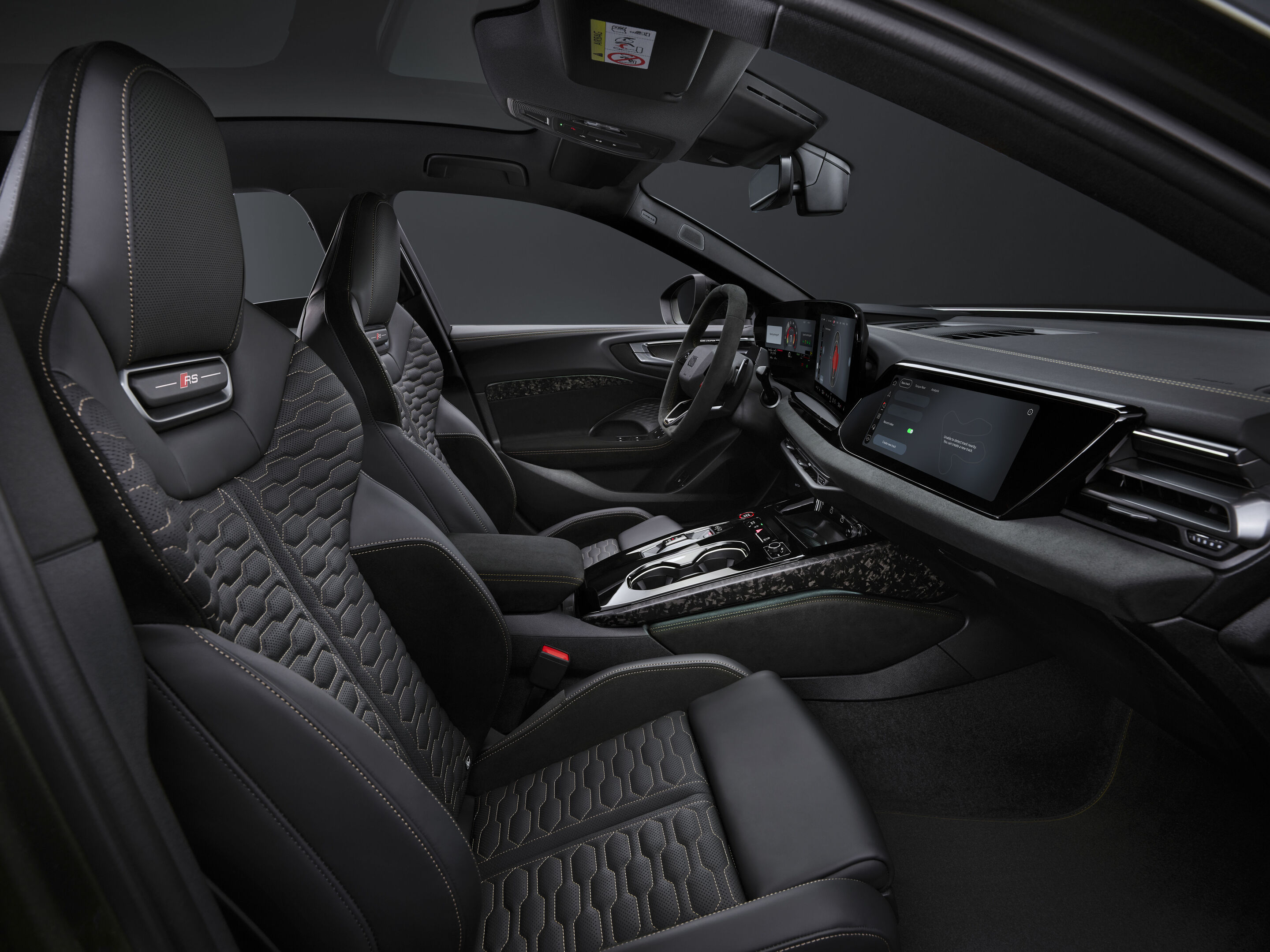 Audi RS 5 Limousine - Bedfordgrün Metallic, Indoor-Standaufnahme, Interieur