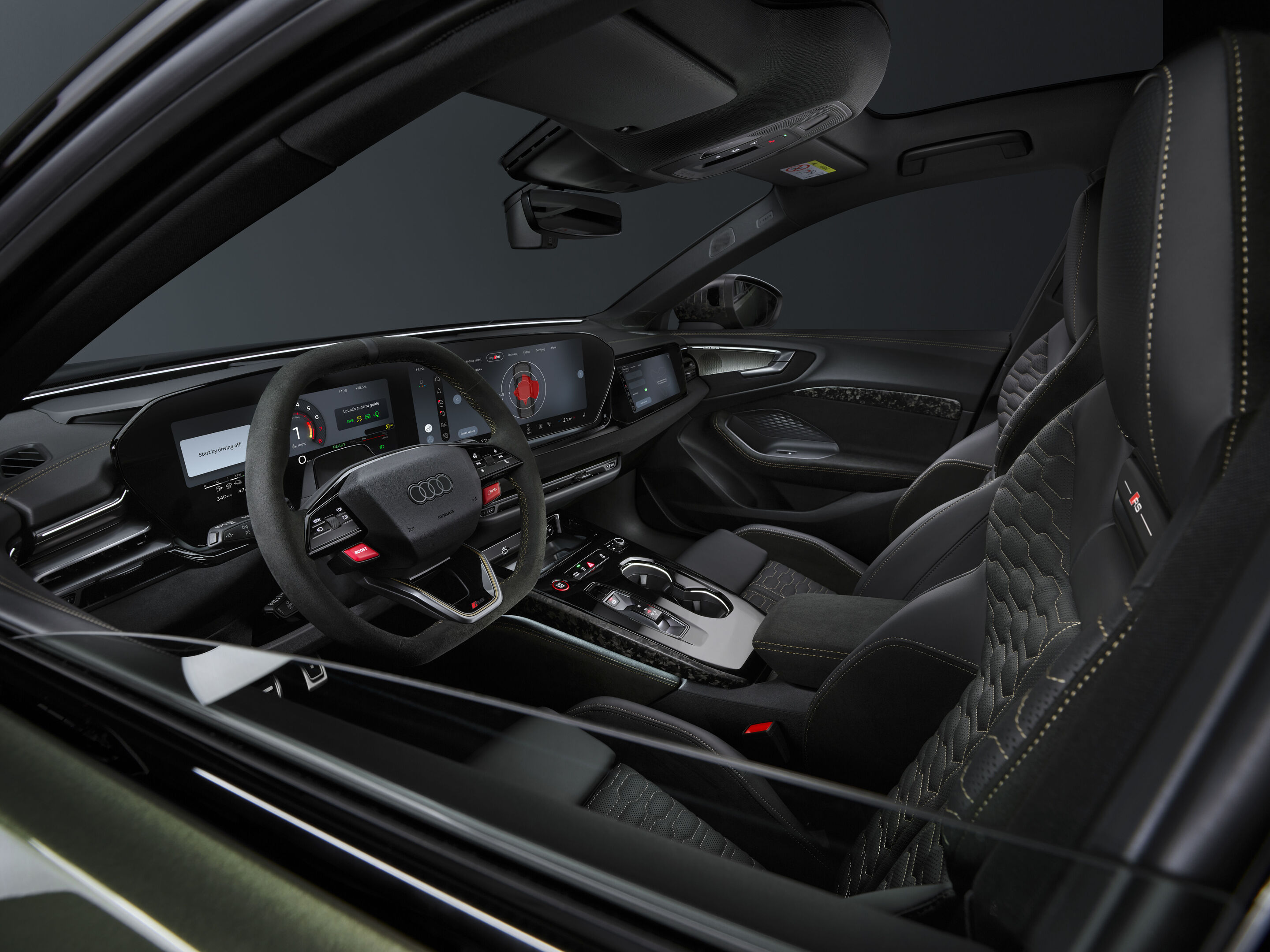 Audi RS 5 Limousine - Bedfordgrün Metallic, Indoor-Standaufnahme, Interieur